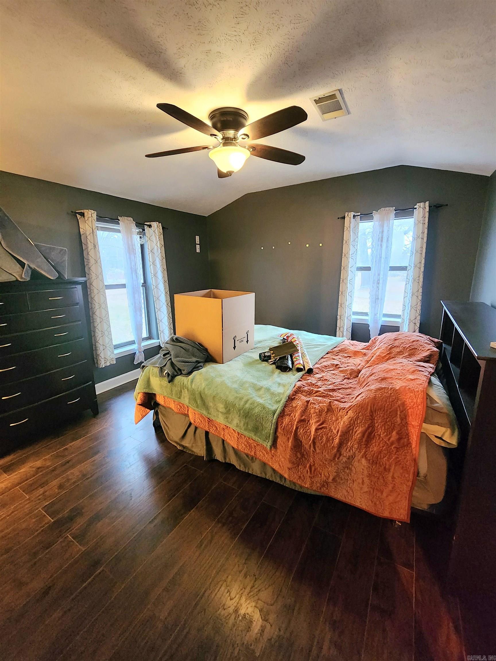 GREENBRIER - Residential