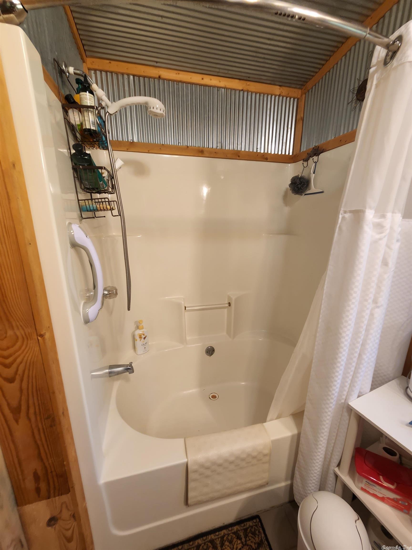 Pine Woods - Residential