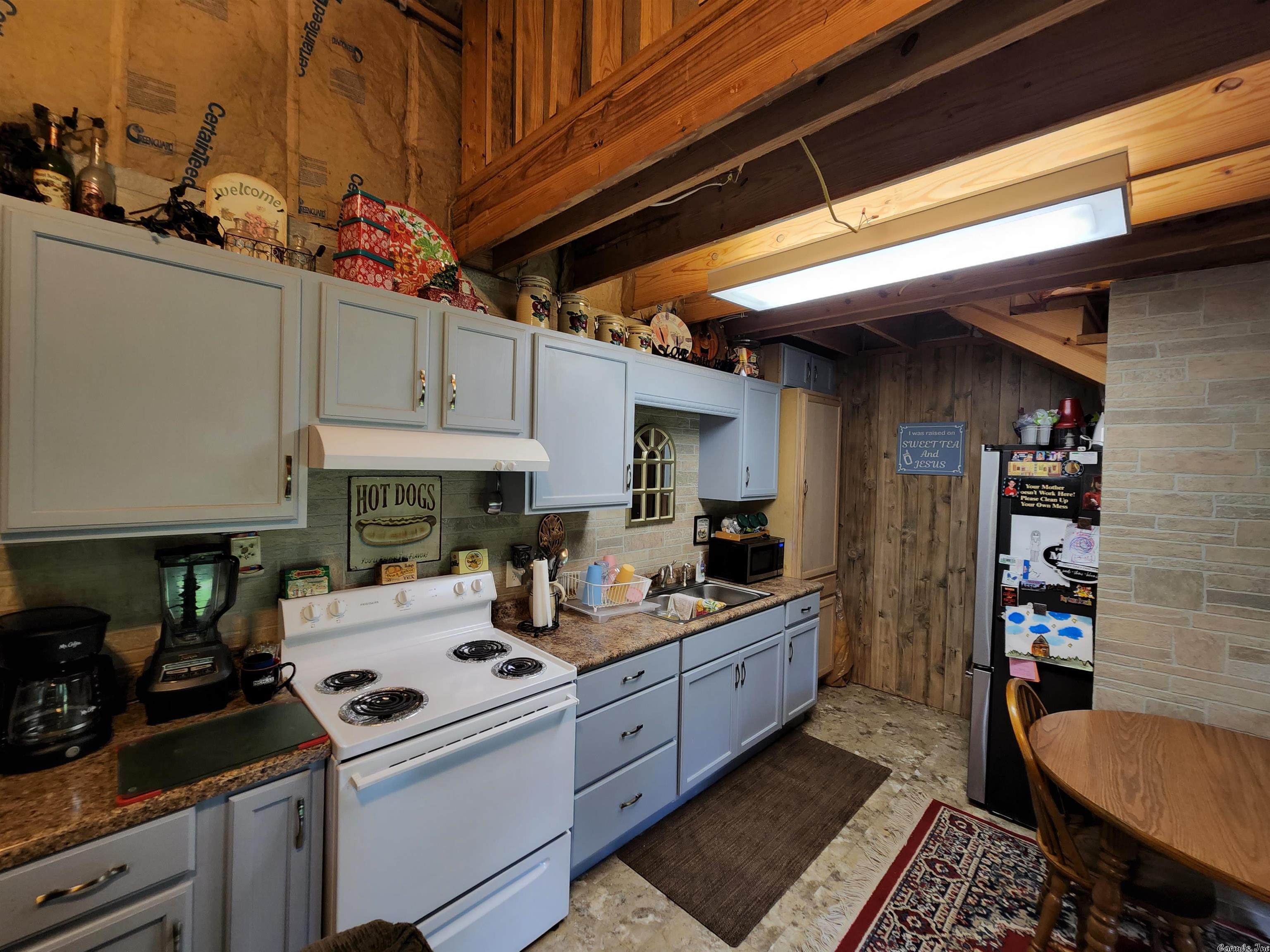 Pine Woods - Residential