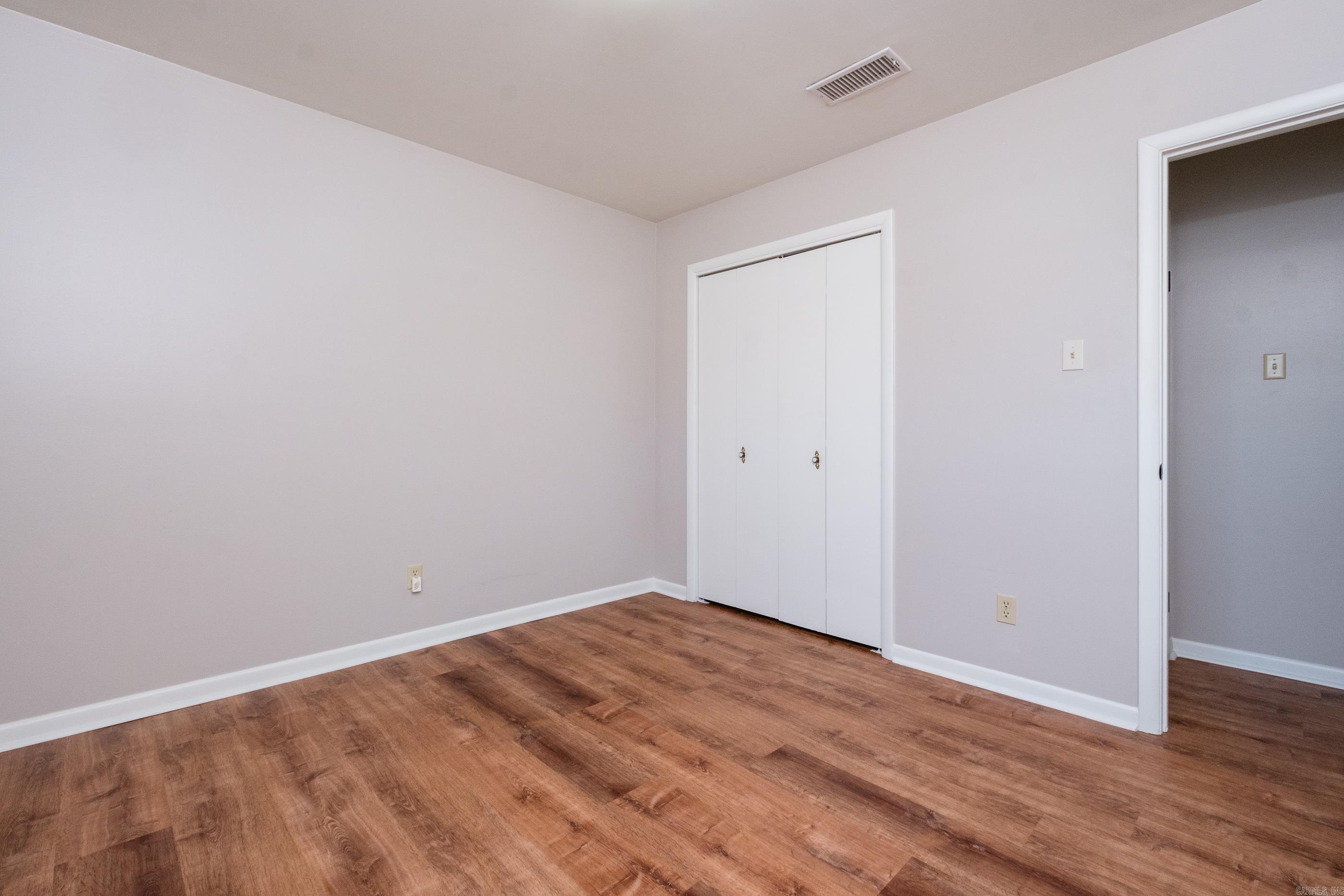 WALNUT VALLEY - Residential