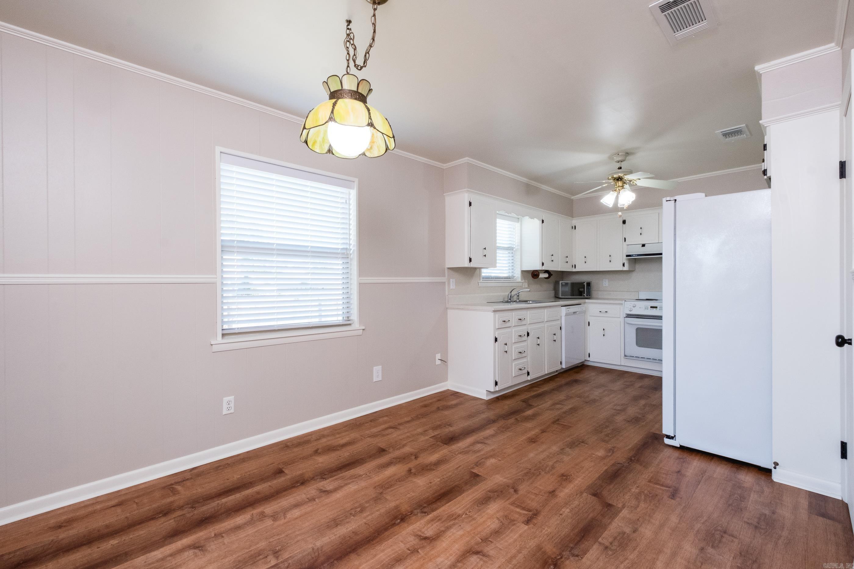 WALNUT VALLEY - Residential