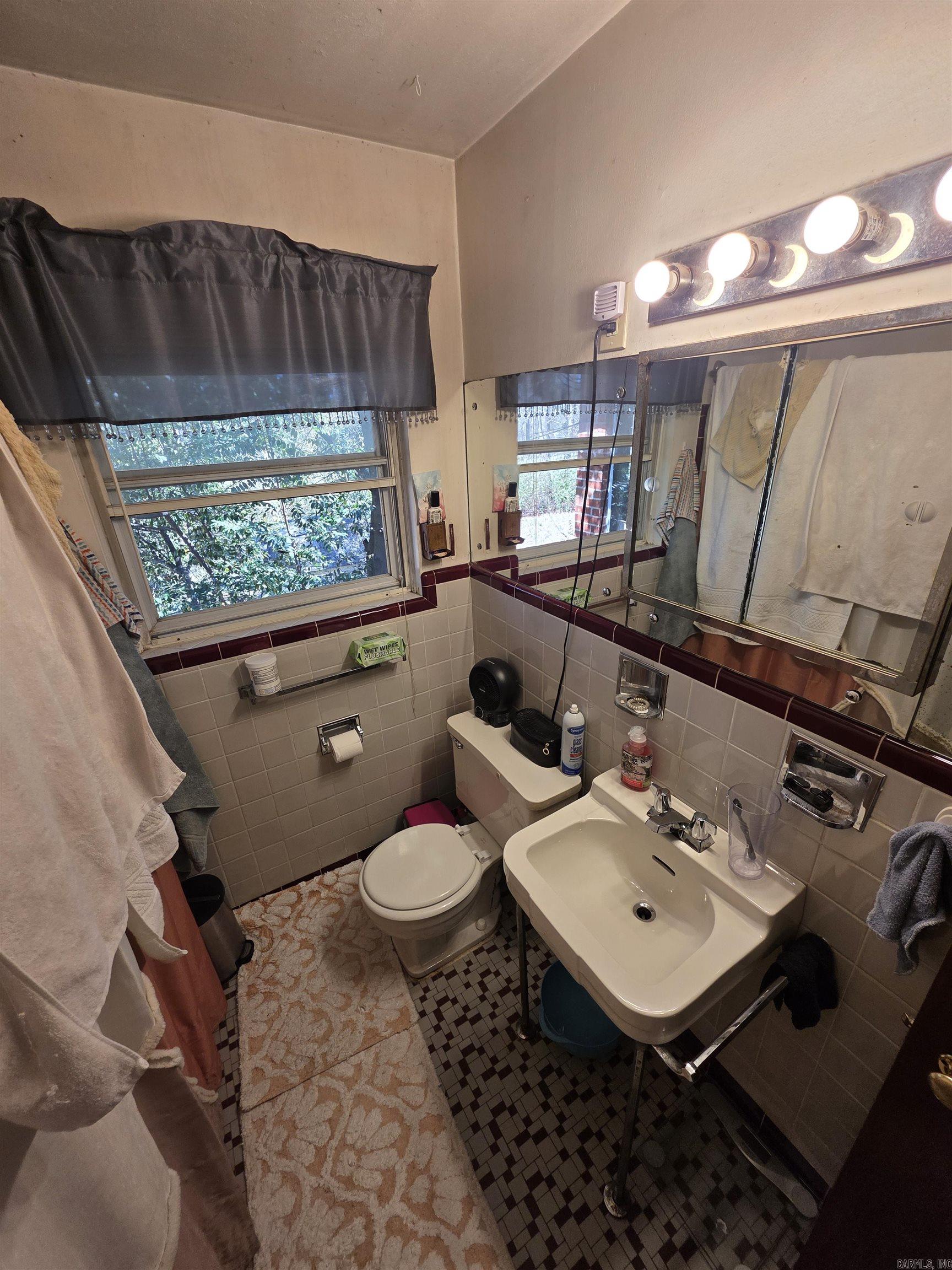 BROADMOOR ADDN - Residential