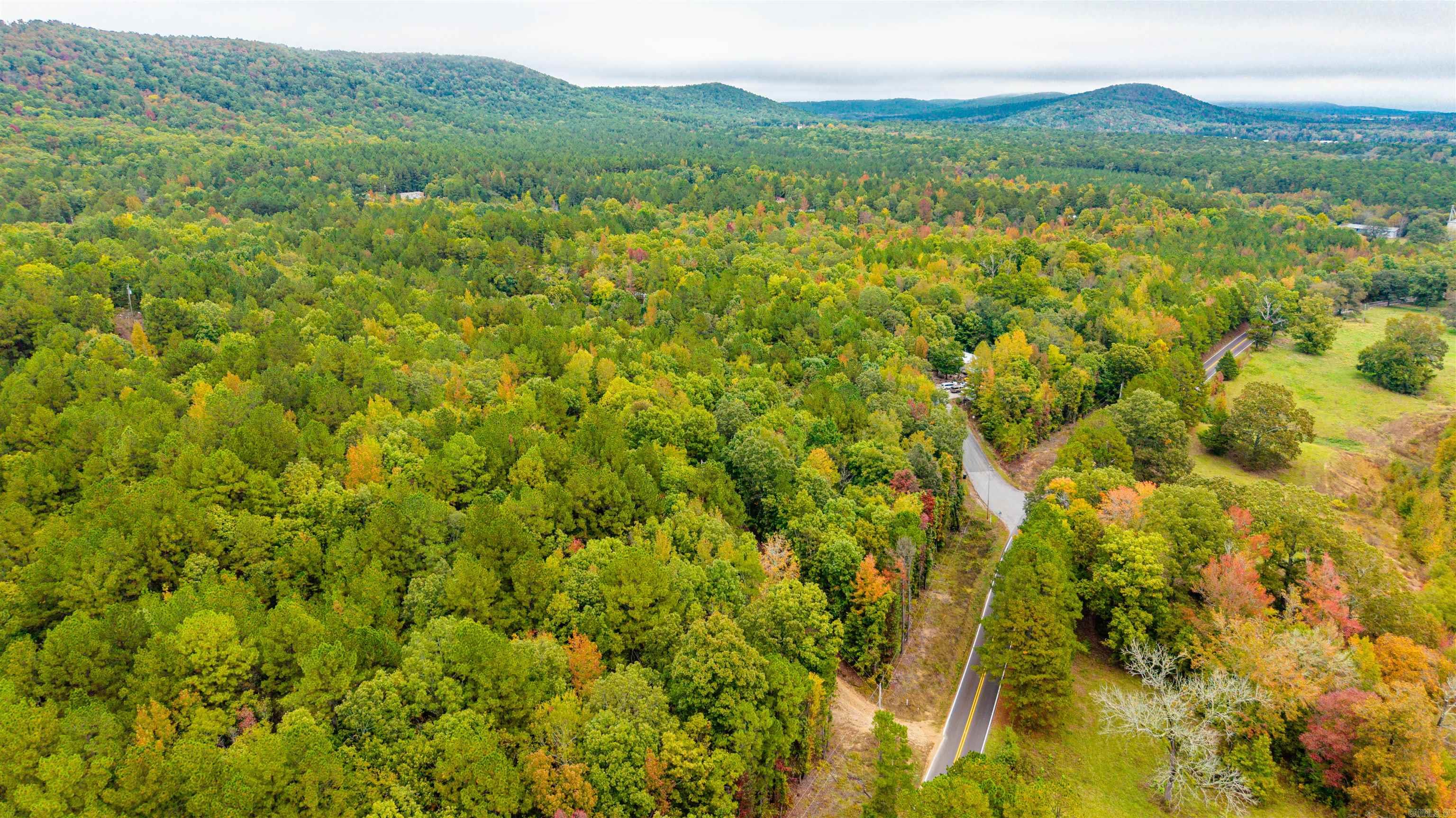 GLAZY PEAU ACRES - Residential