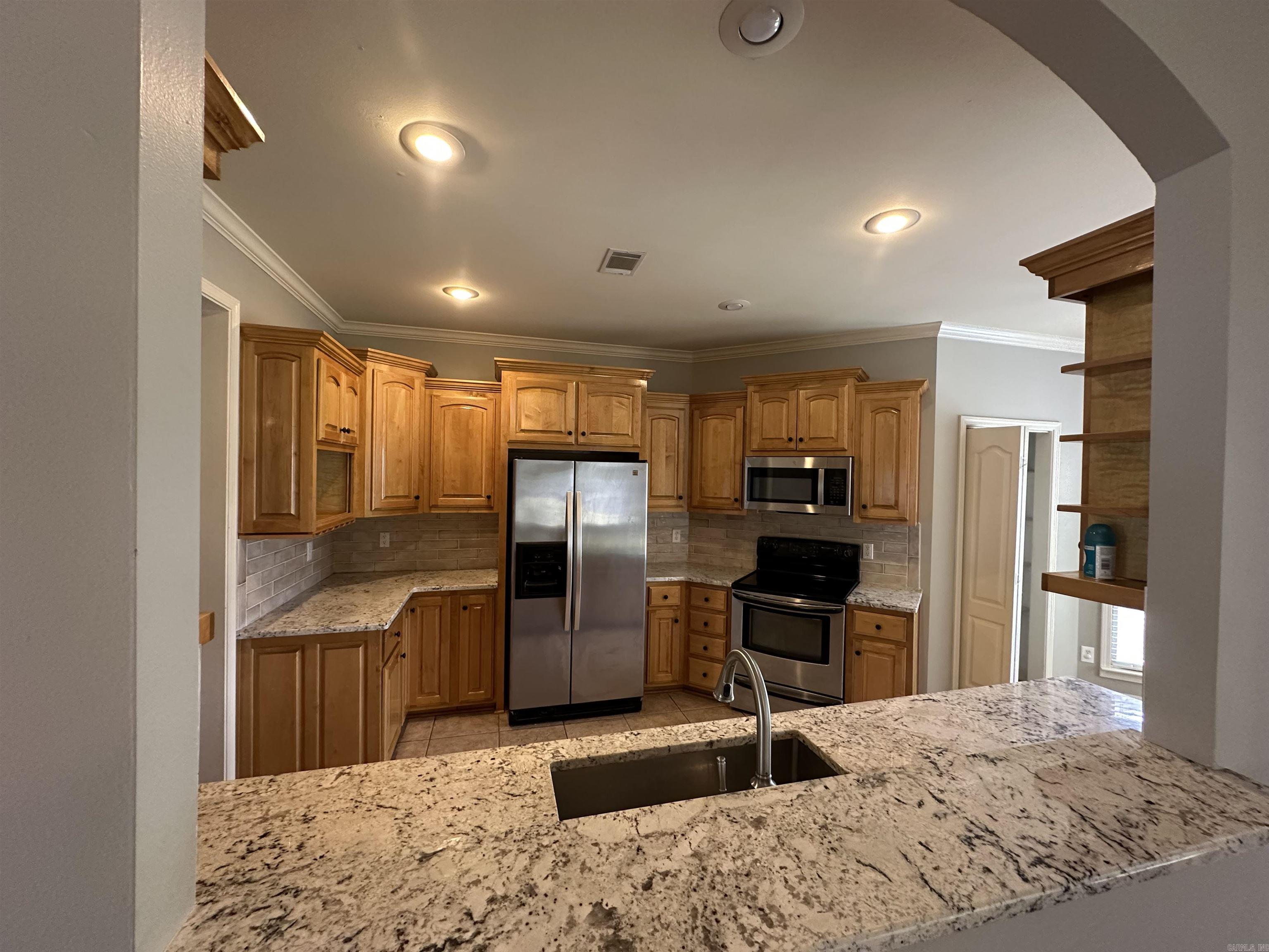 HURRICANE MEADOWS - Residential