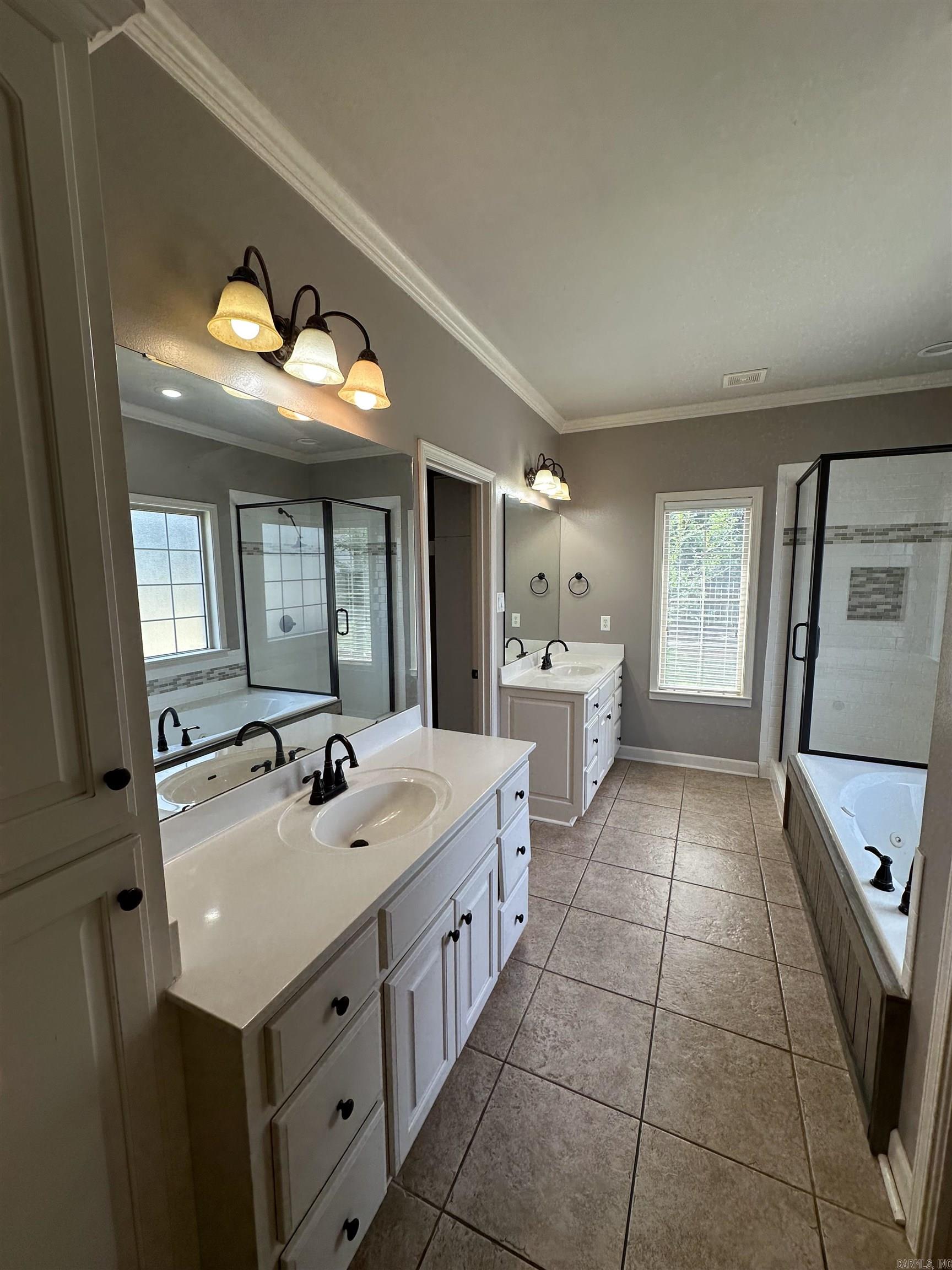 HURRICANE MEADOWS - Residential