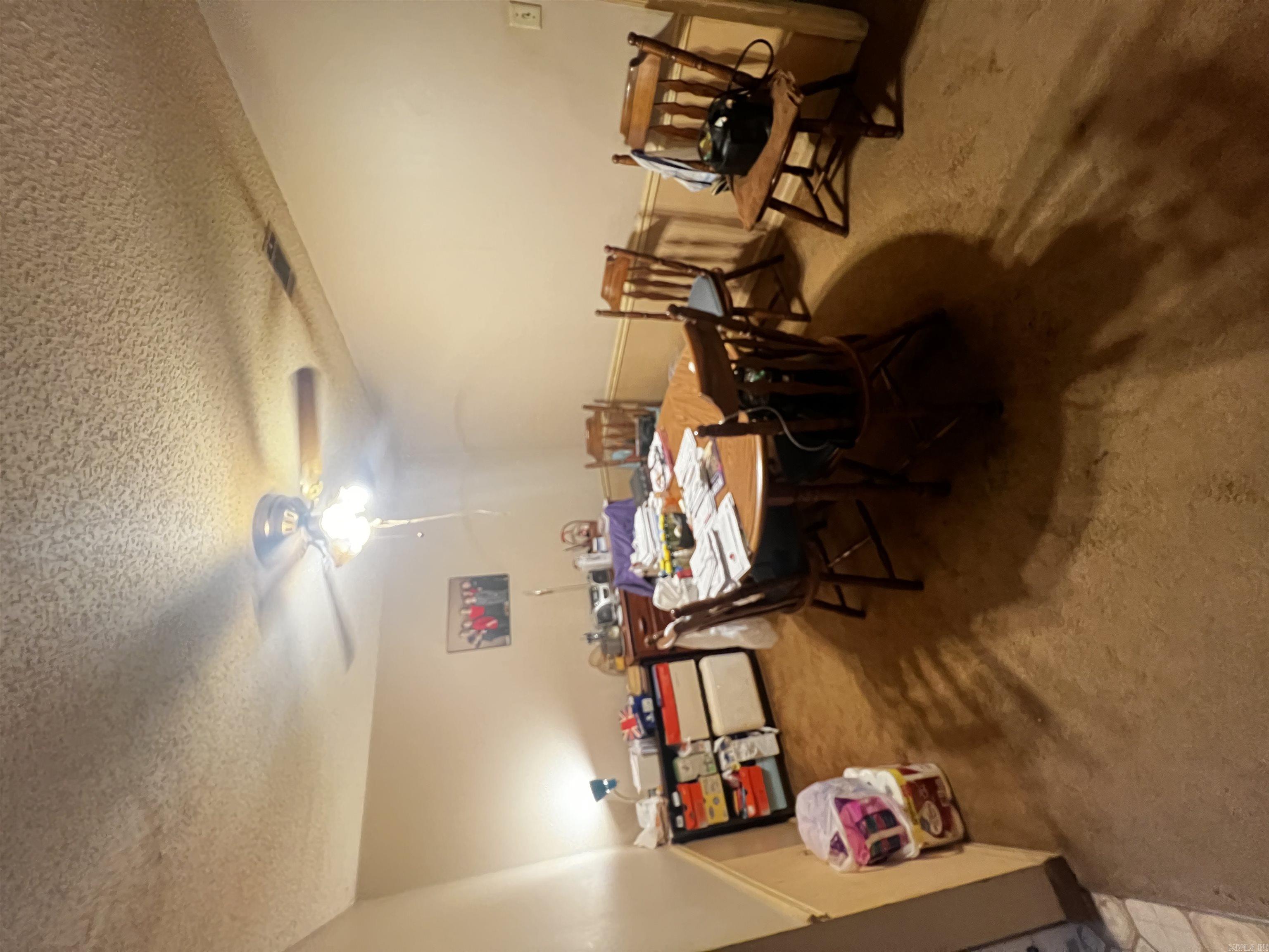 OXFORD VALLEY - Residential