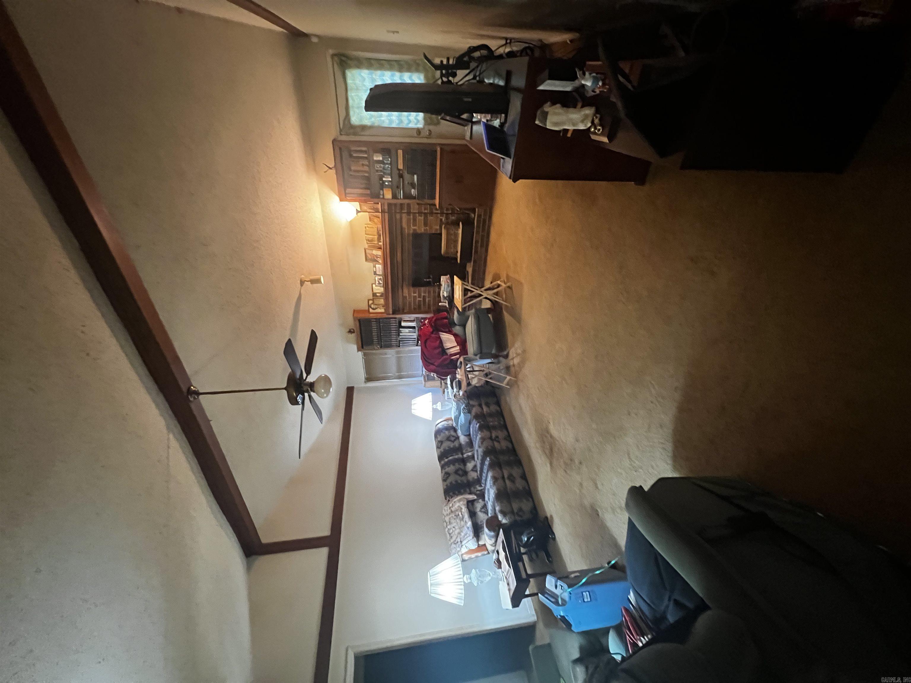 OXFORD VALLEY - Residential