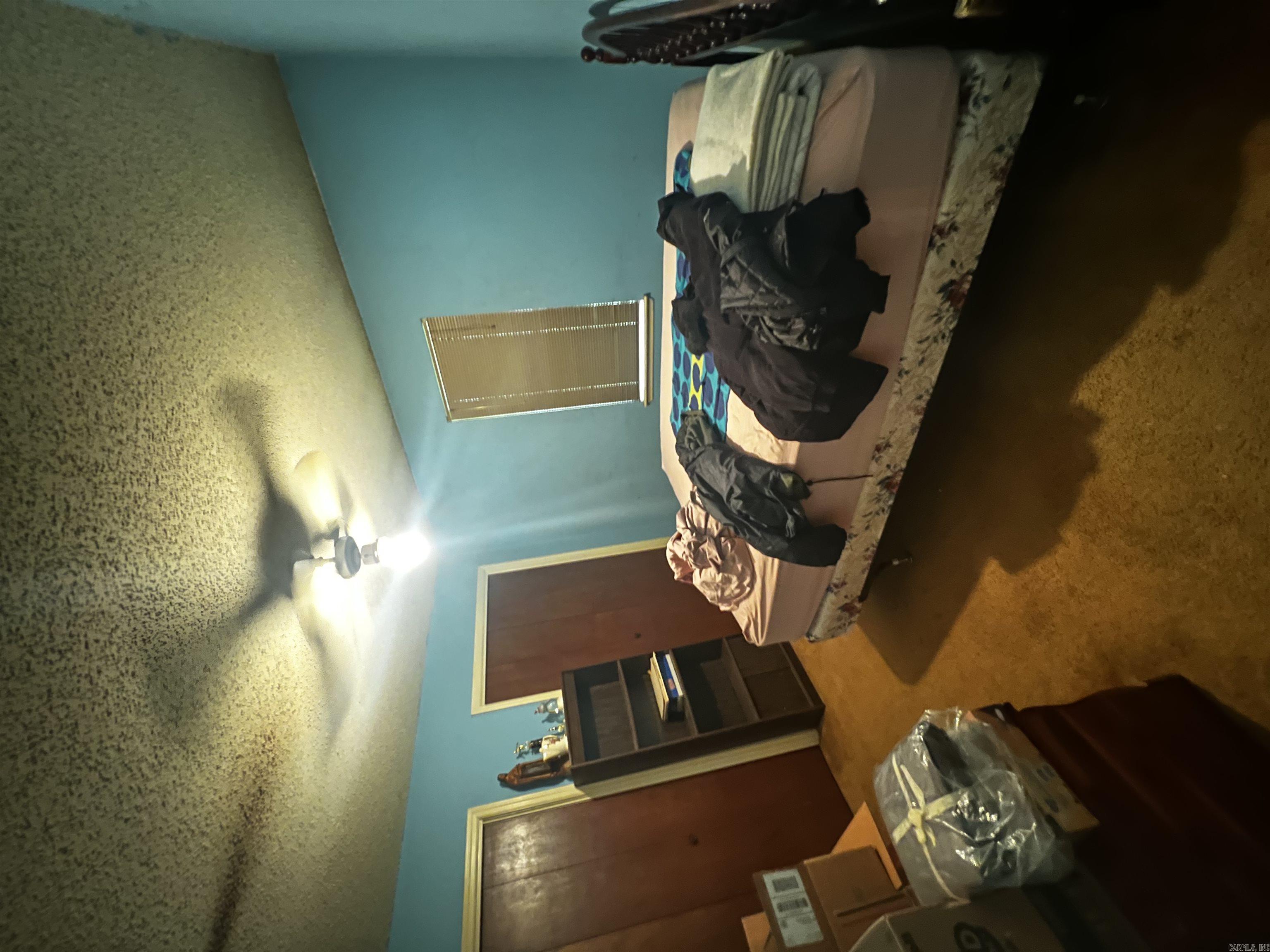 OXFORD VALLEY - Residential