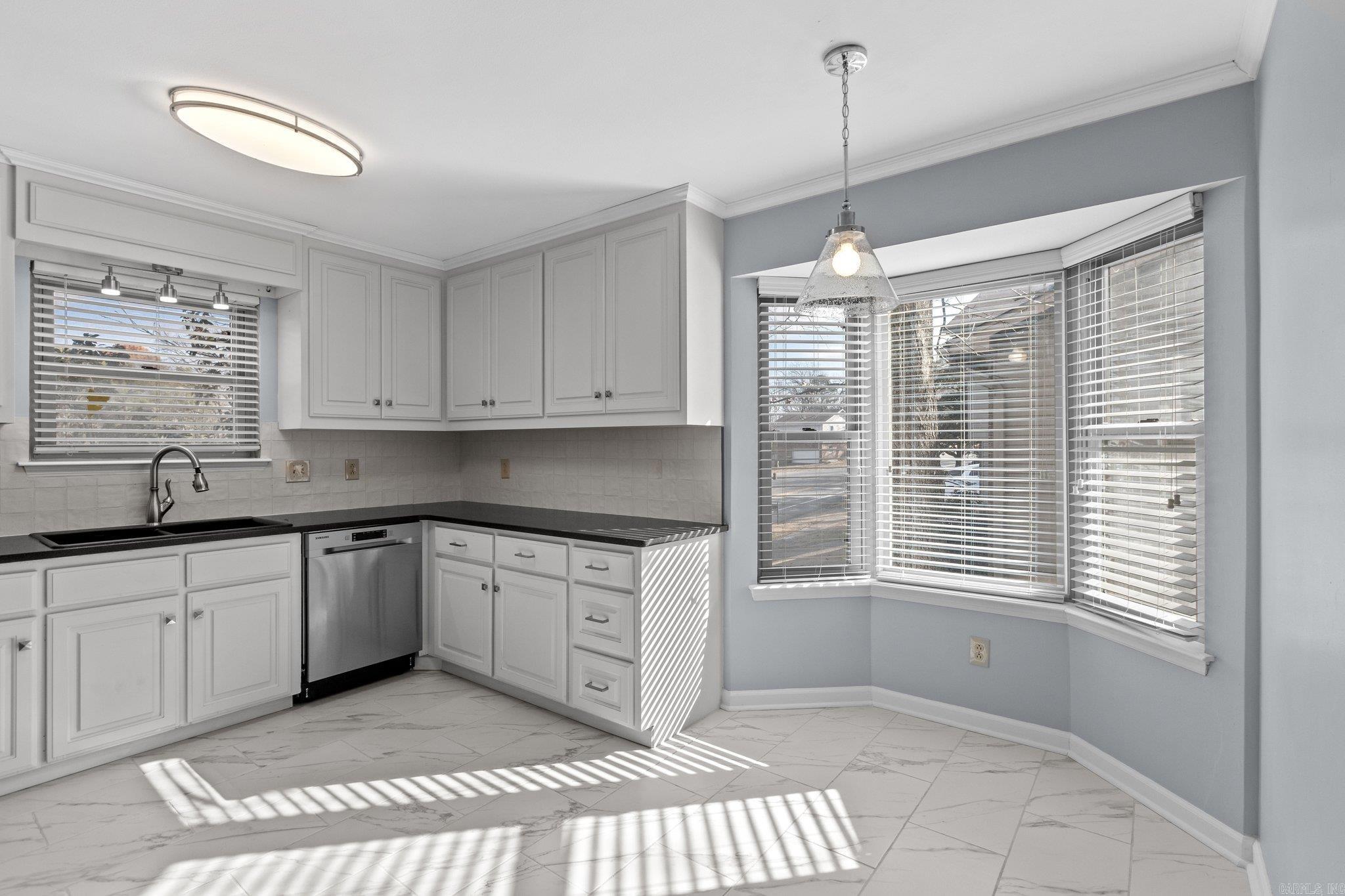 PLEASANT VIEW - Residential