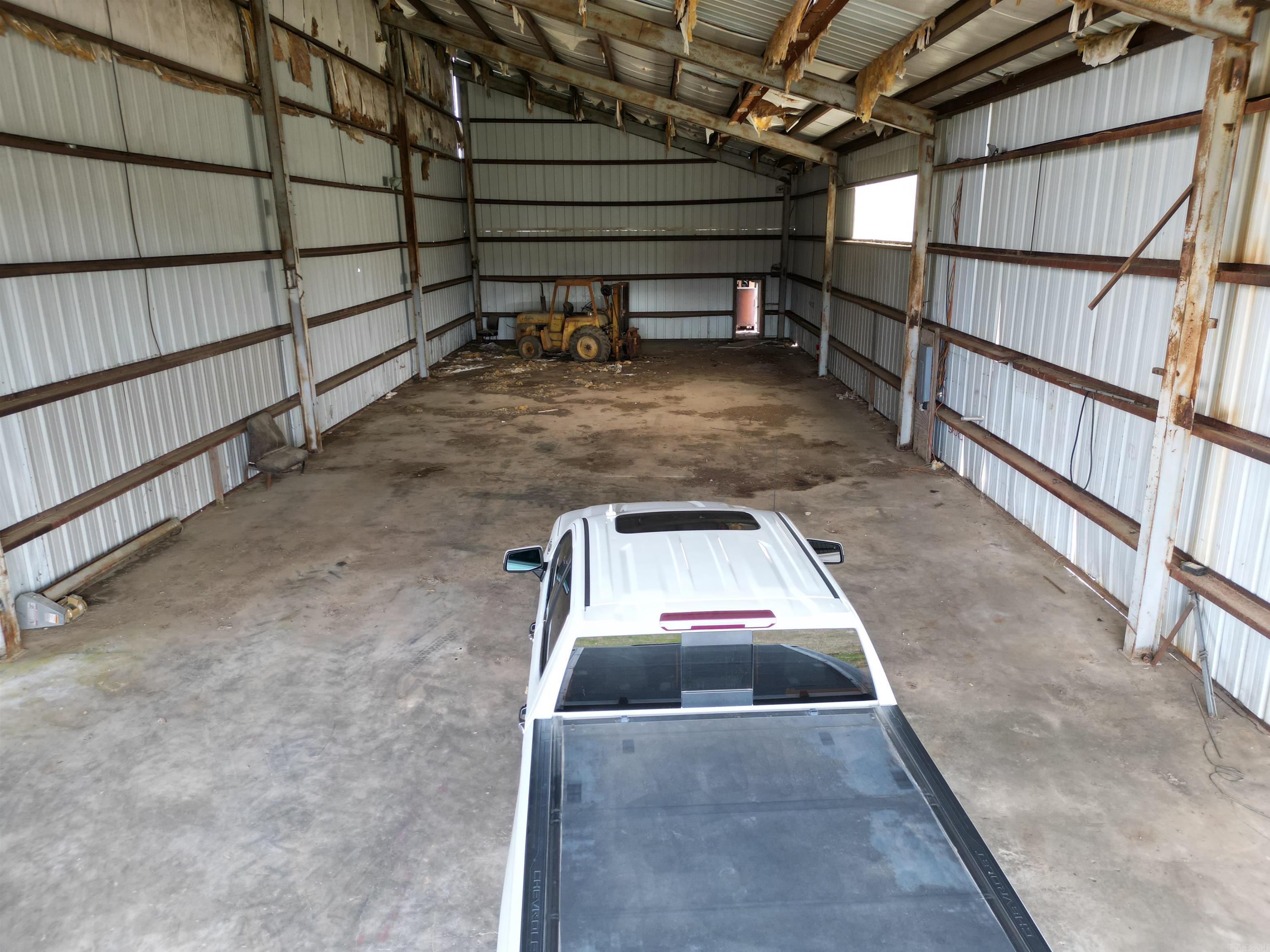 Metes & Bounds - Land