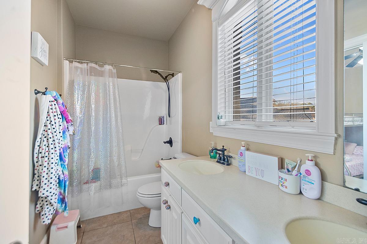 STONE RIDGE AT CYPRESS CREEK - Residential