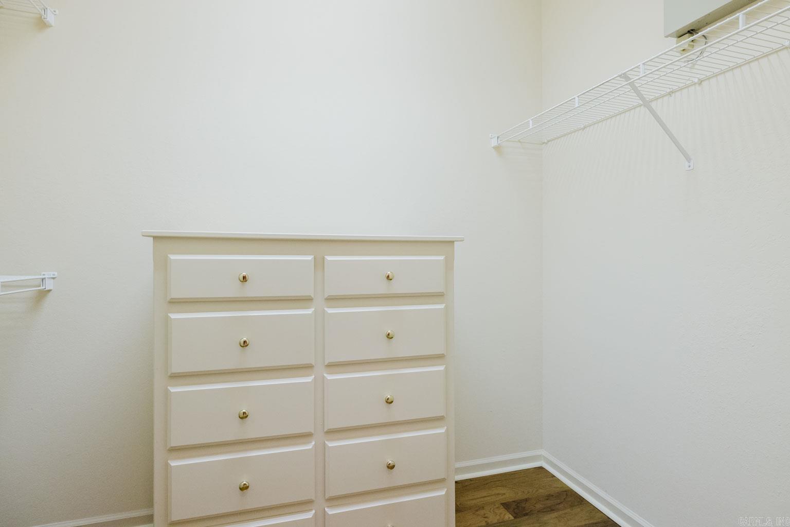 HERITAGE FARM - Residential