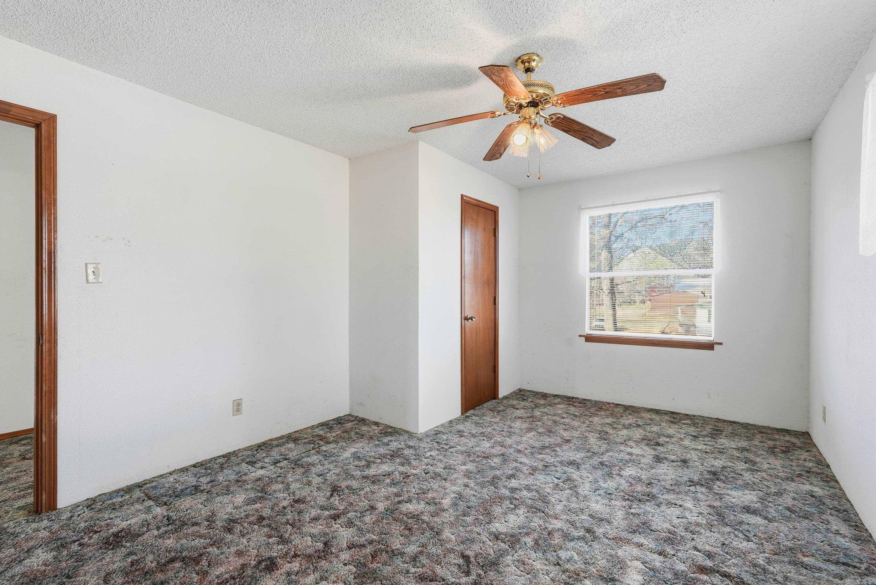 TURKEY RUN ESTATES - Residential