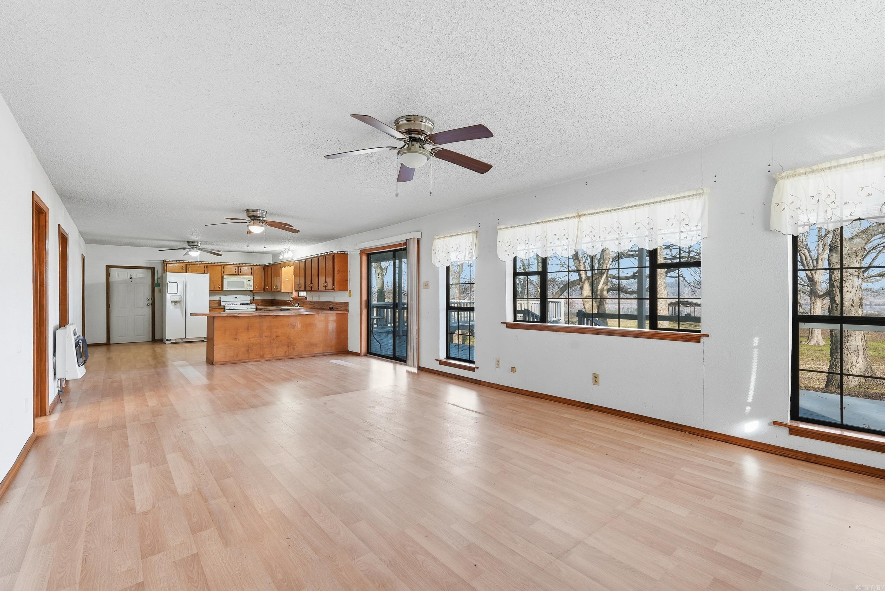 TURKEY RUN ESTATES - Residential