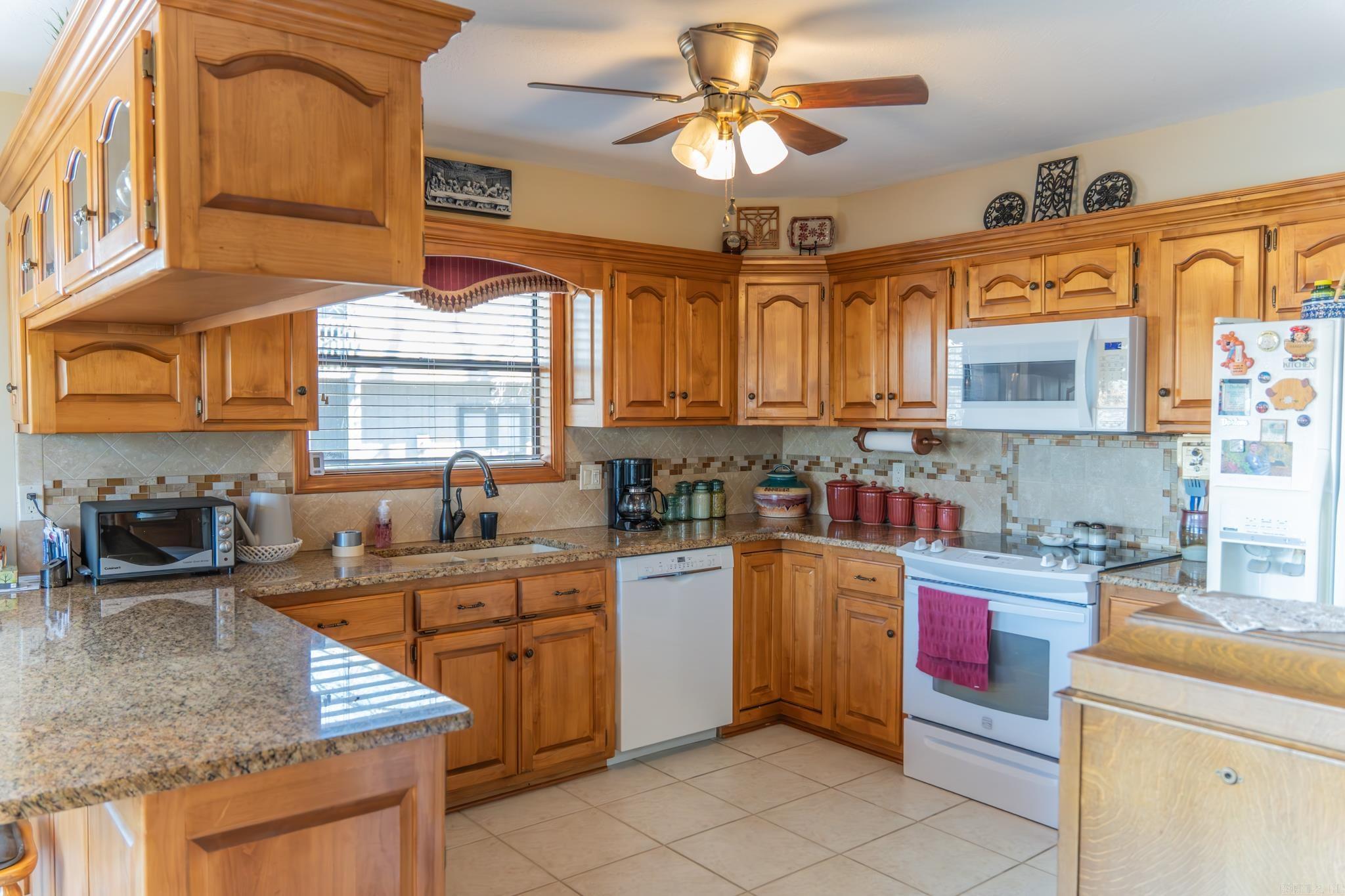 Estancia - Residential