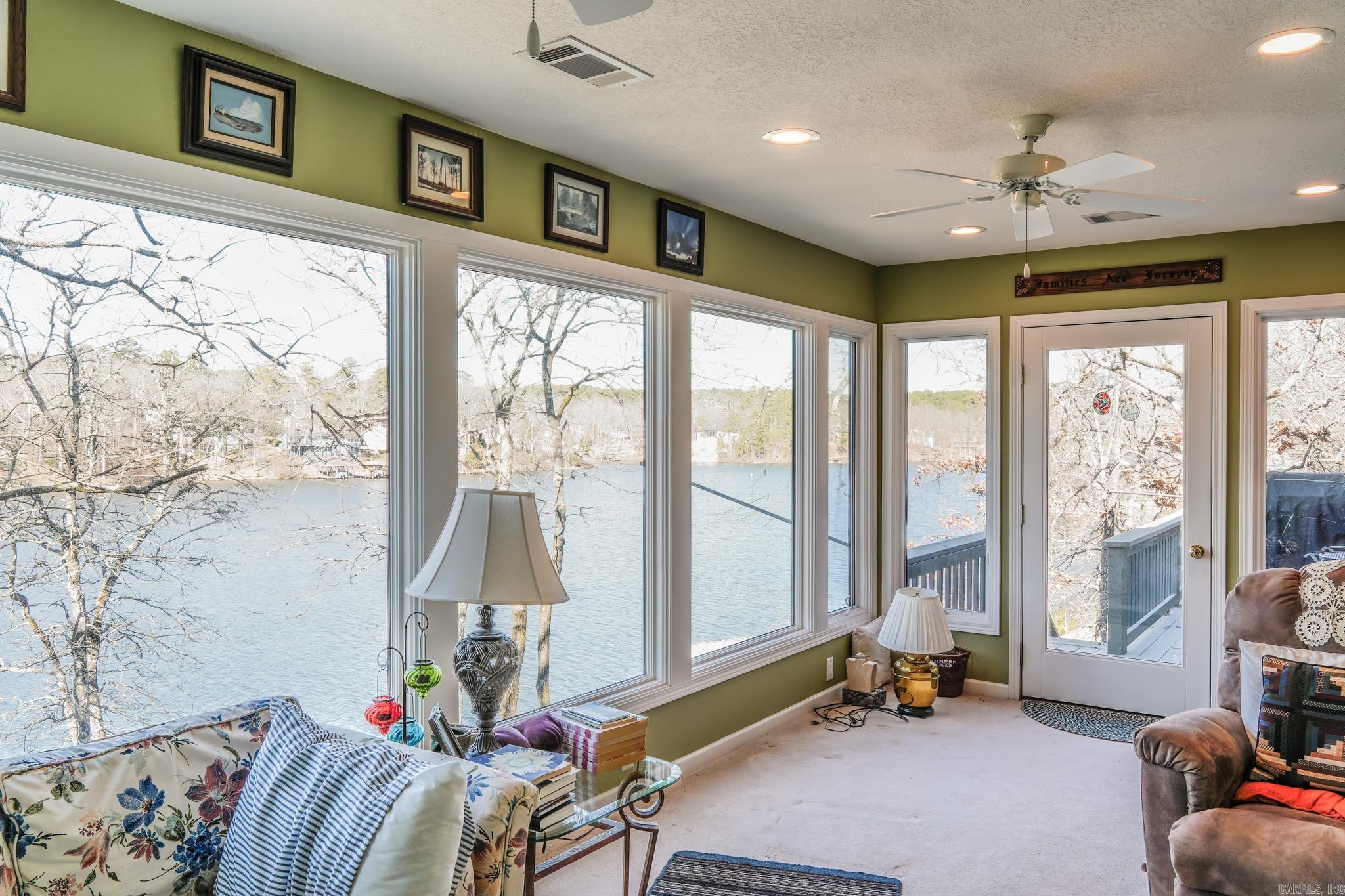 Estancia - Residential