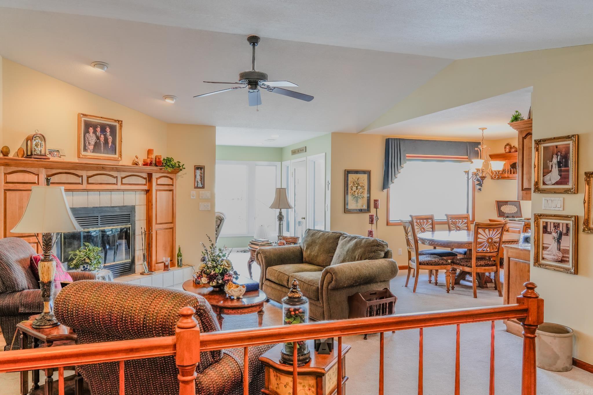 Estancia - Residential