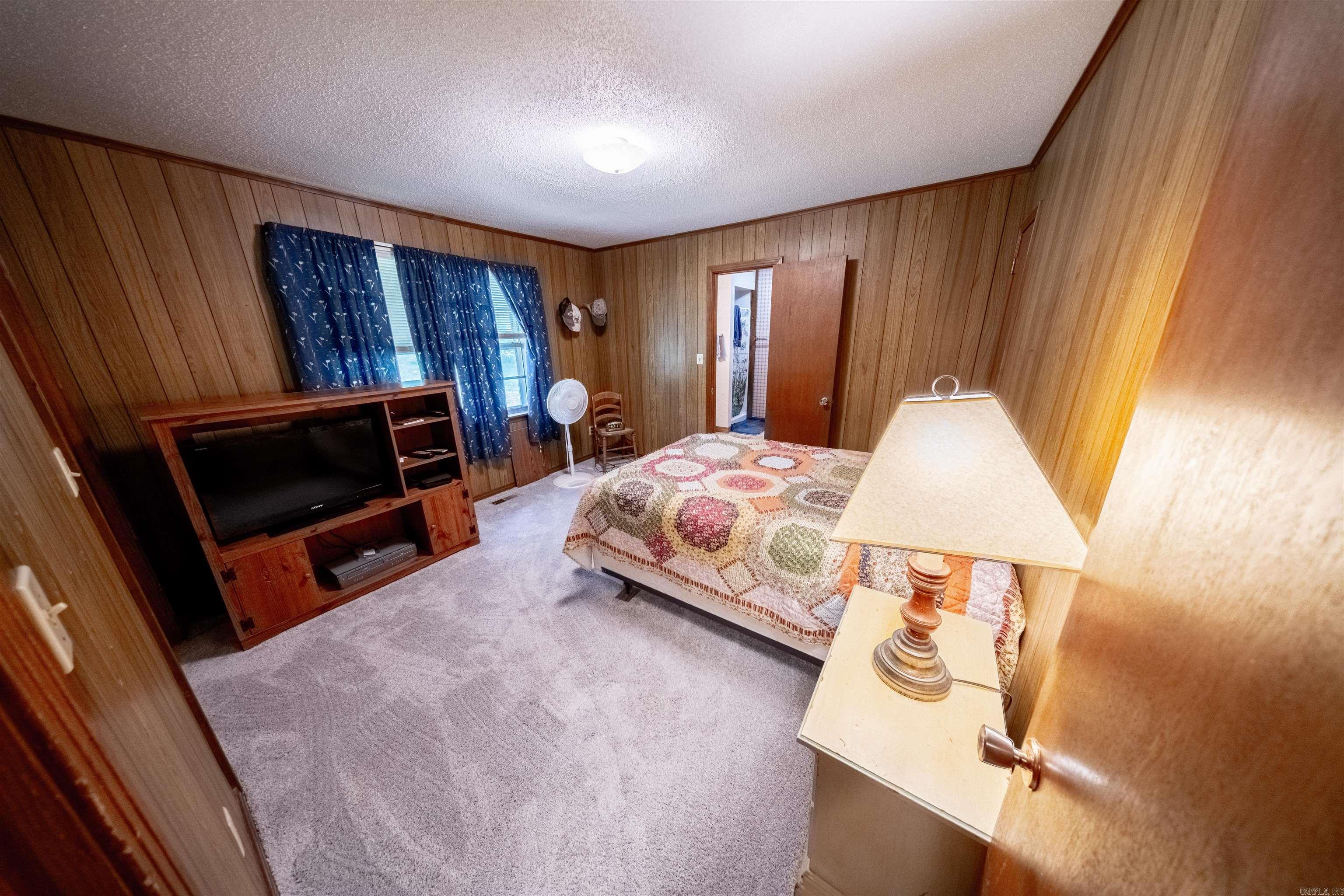 CROWN ADDITION - Residential