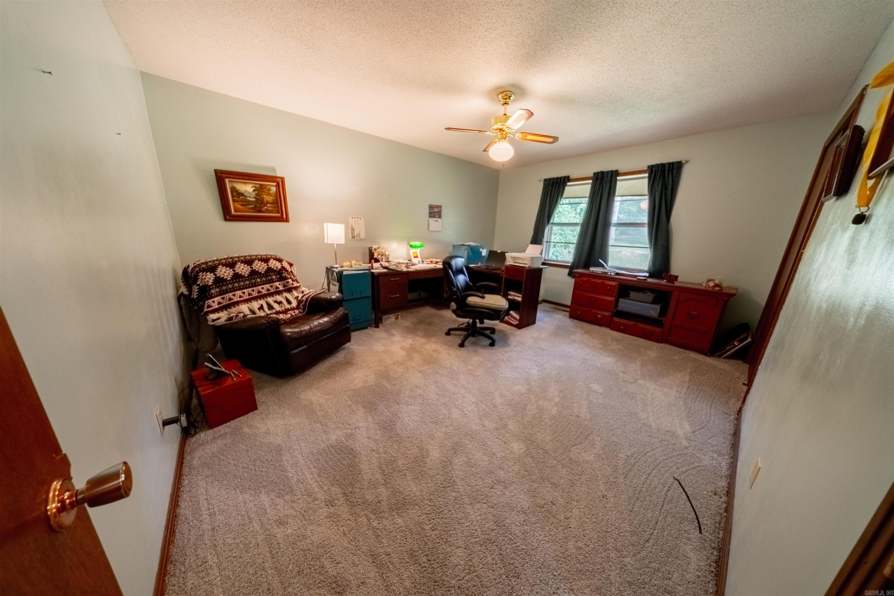 CROWN ADDITION - Residential