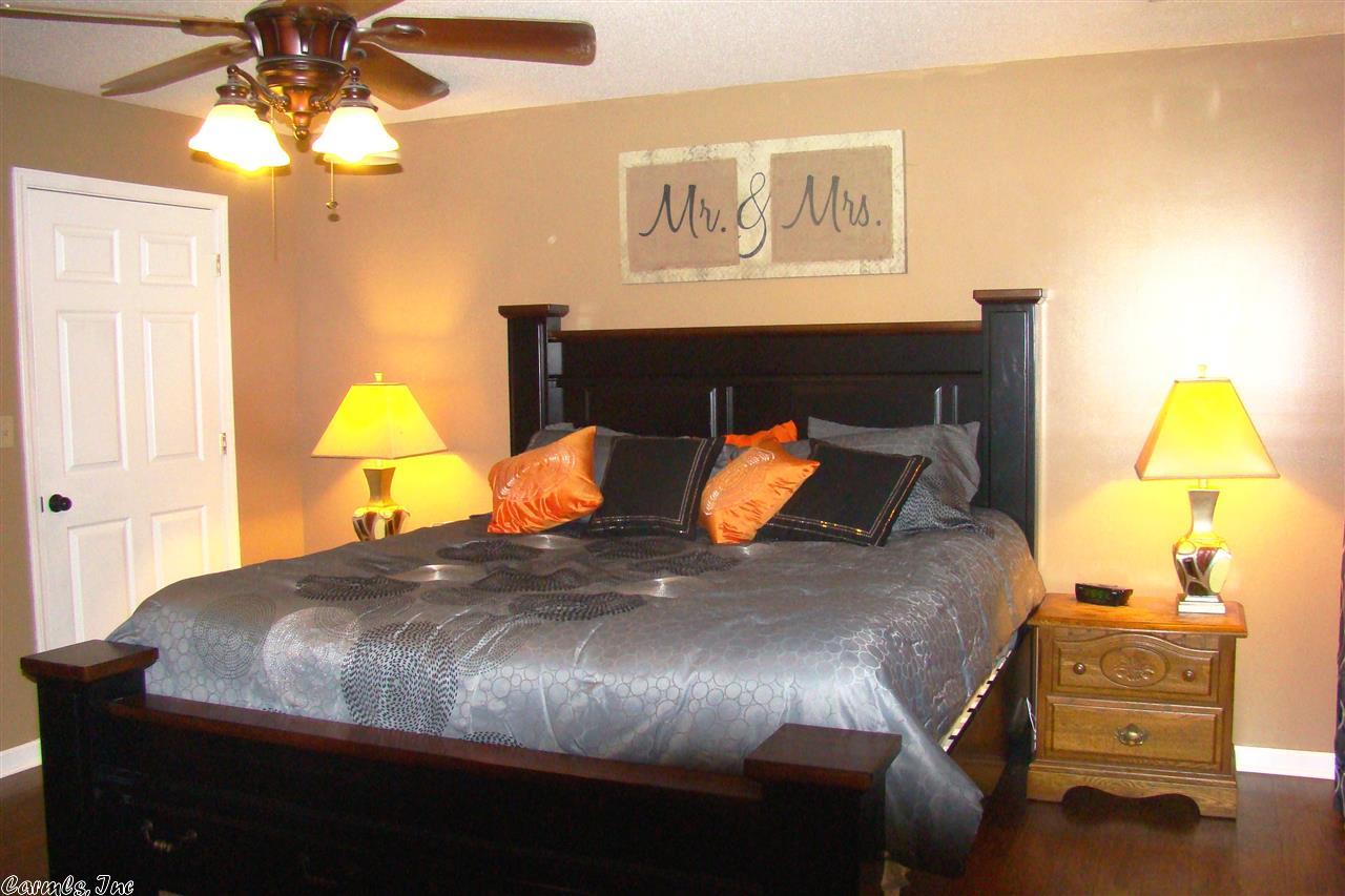 Lake Park Village II - Residential