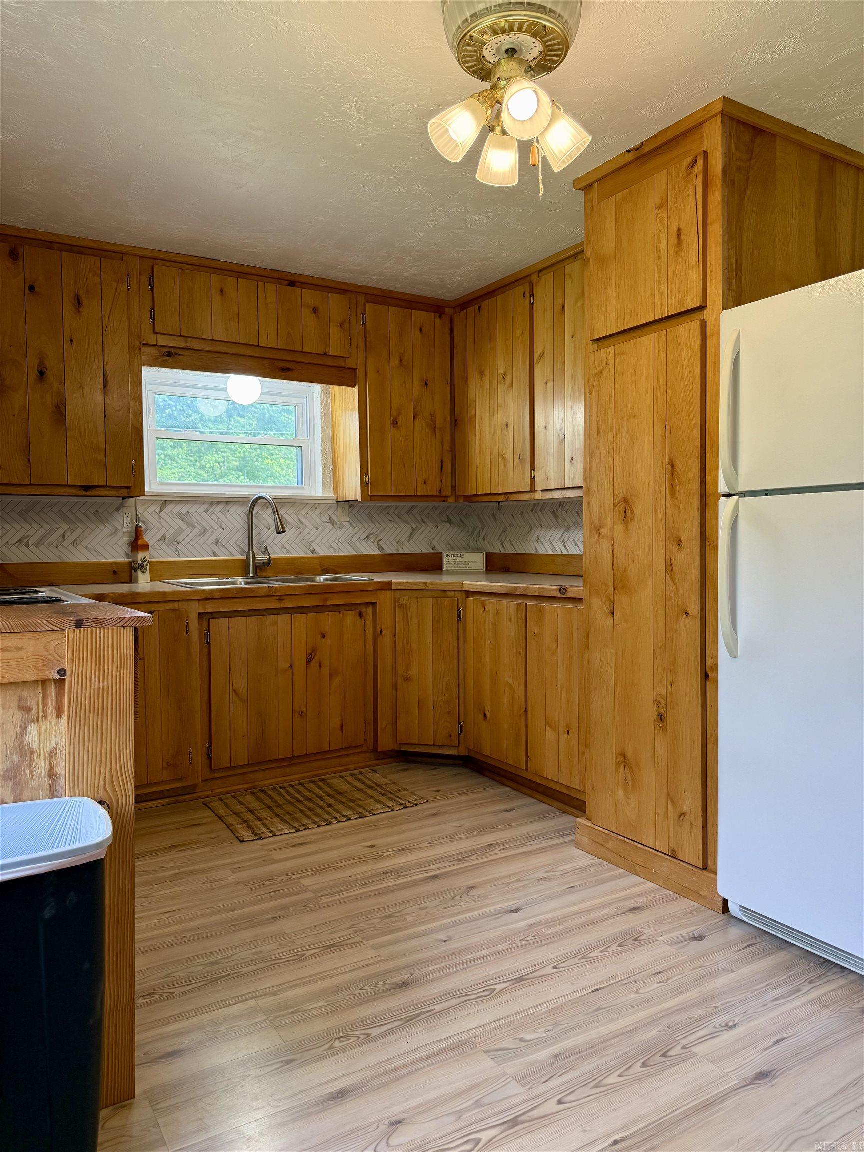 RAILROAD ADDITION - Residential