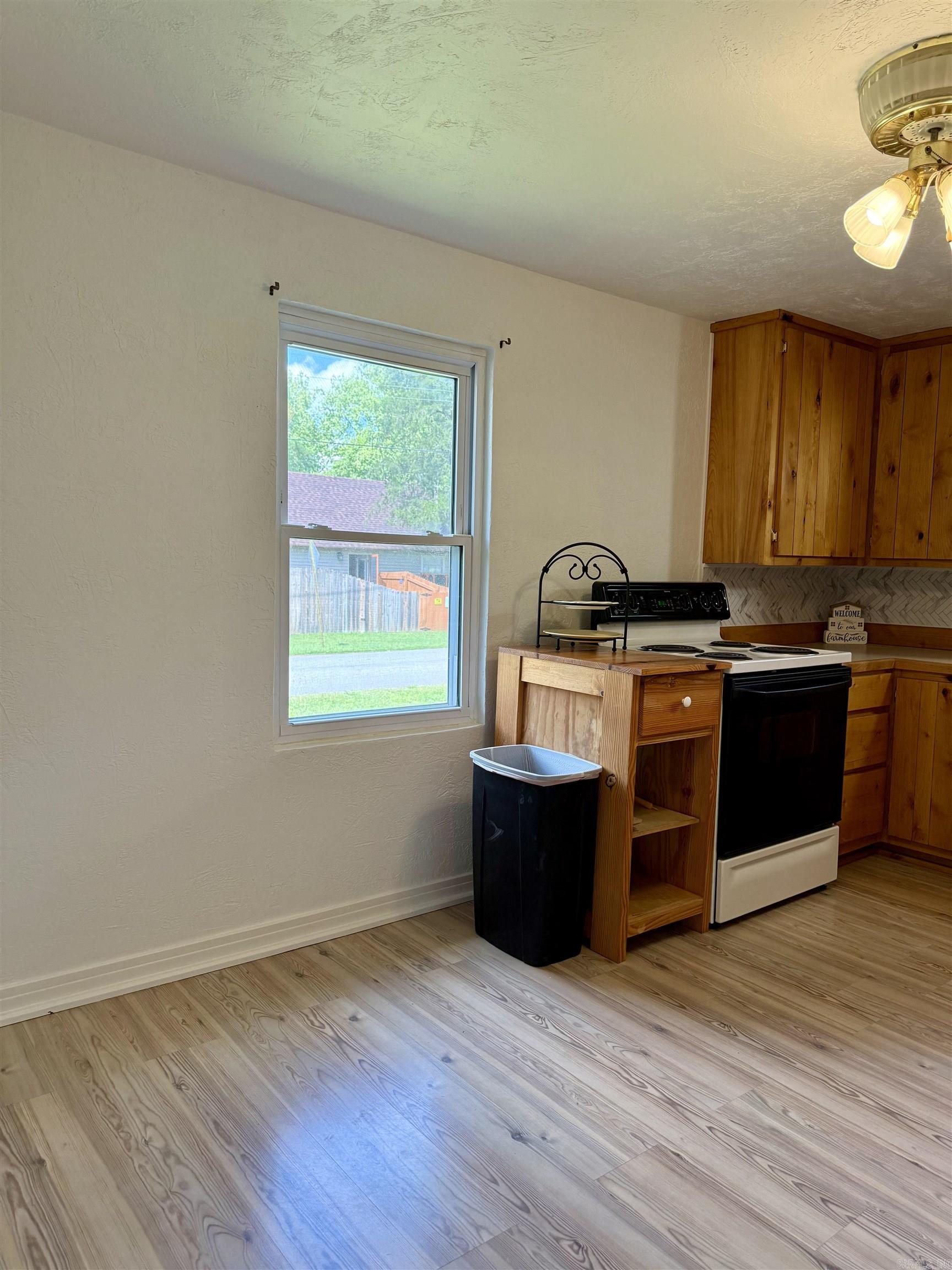 RAILROAD ADDITION - Residential