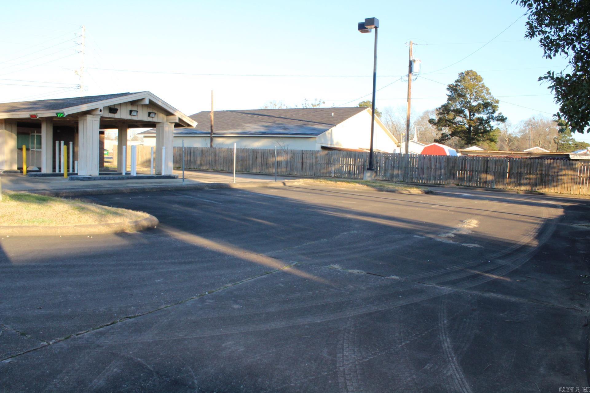 Metes & Bounds - Commercial Sale