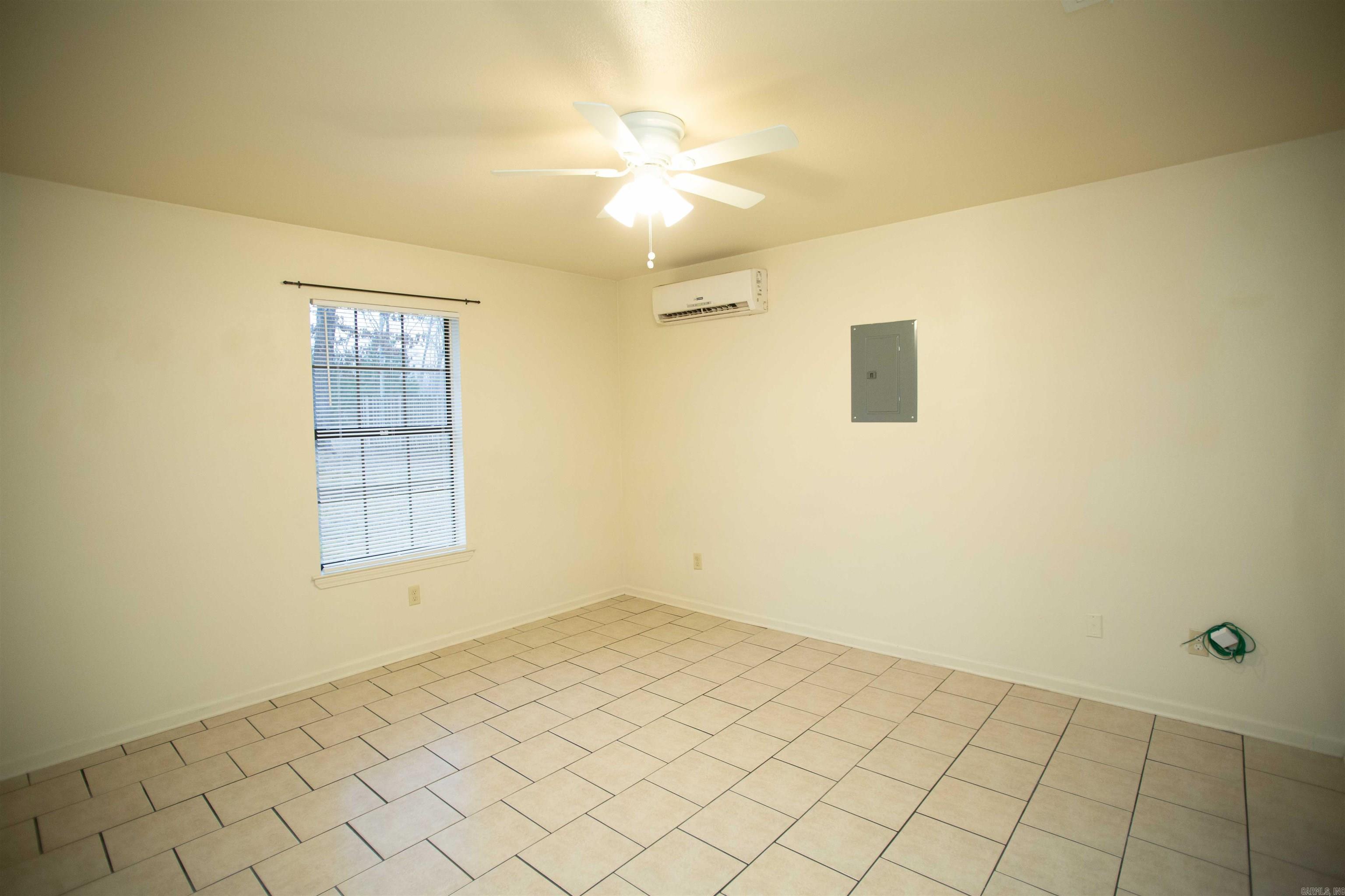 Metes & Bounds - Residential Lease