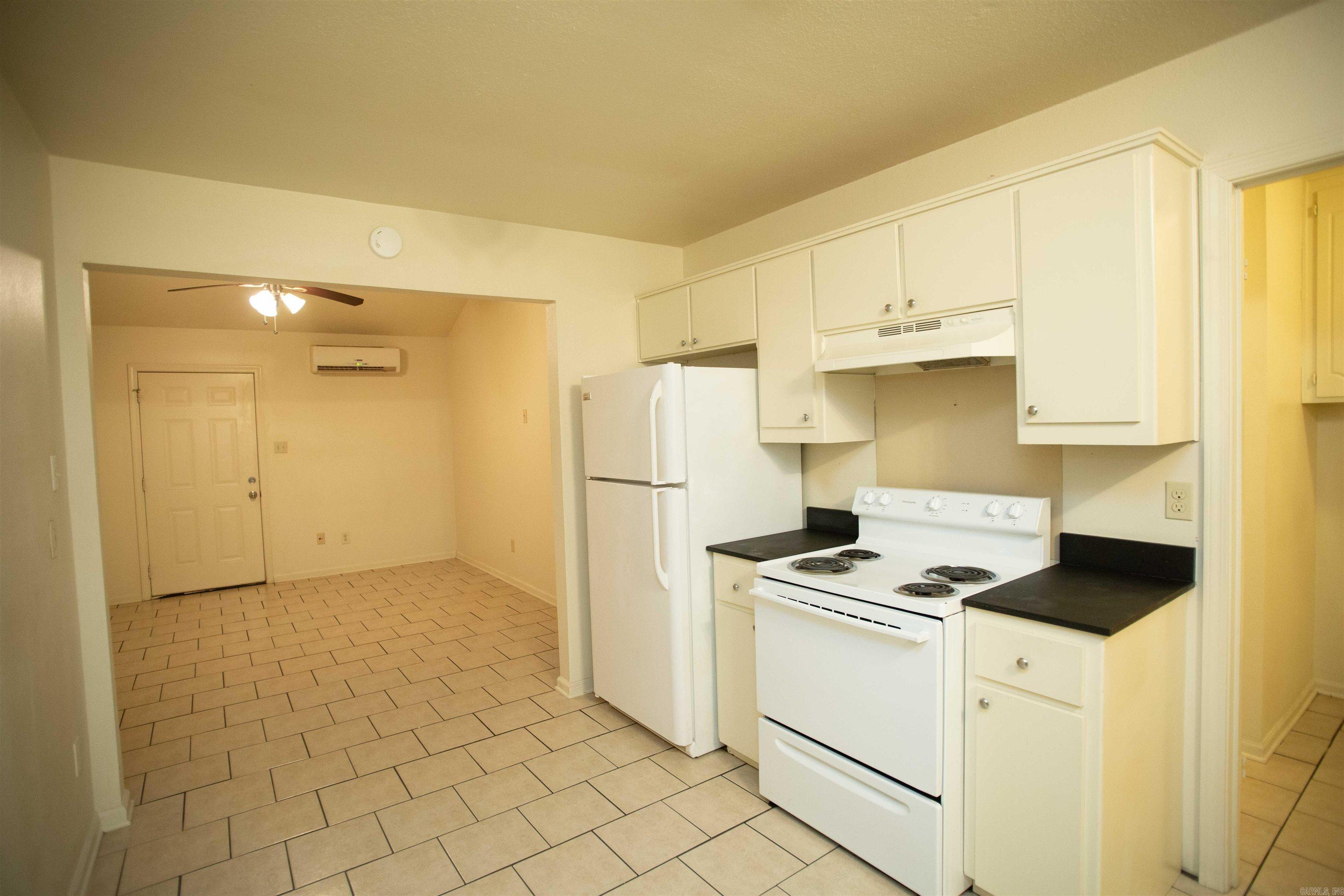 Metes & Bounds - Residential Lease