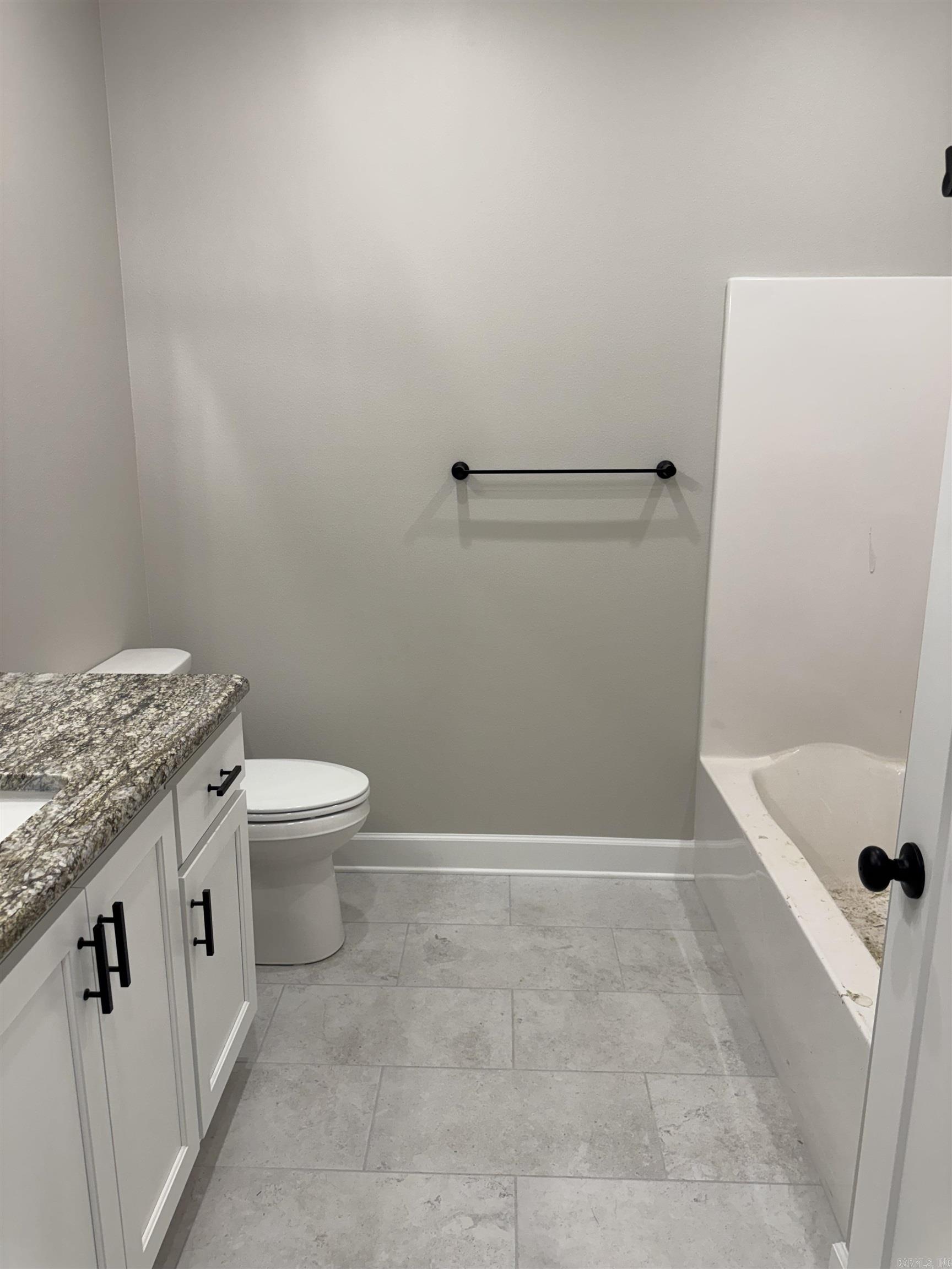 SADDLEBROOK EST - Residential