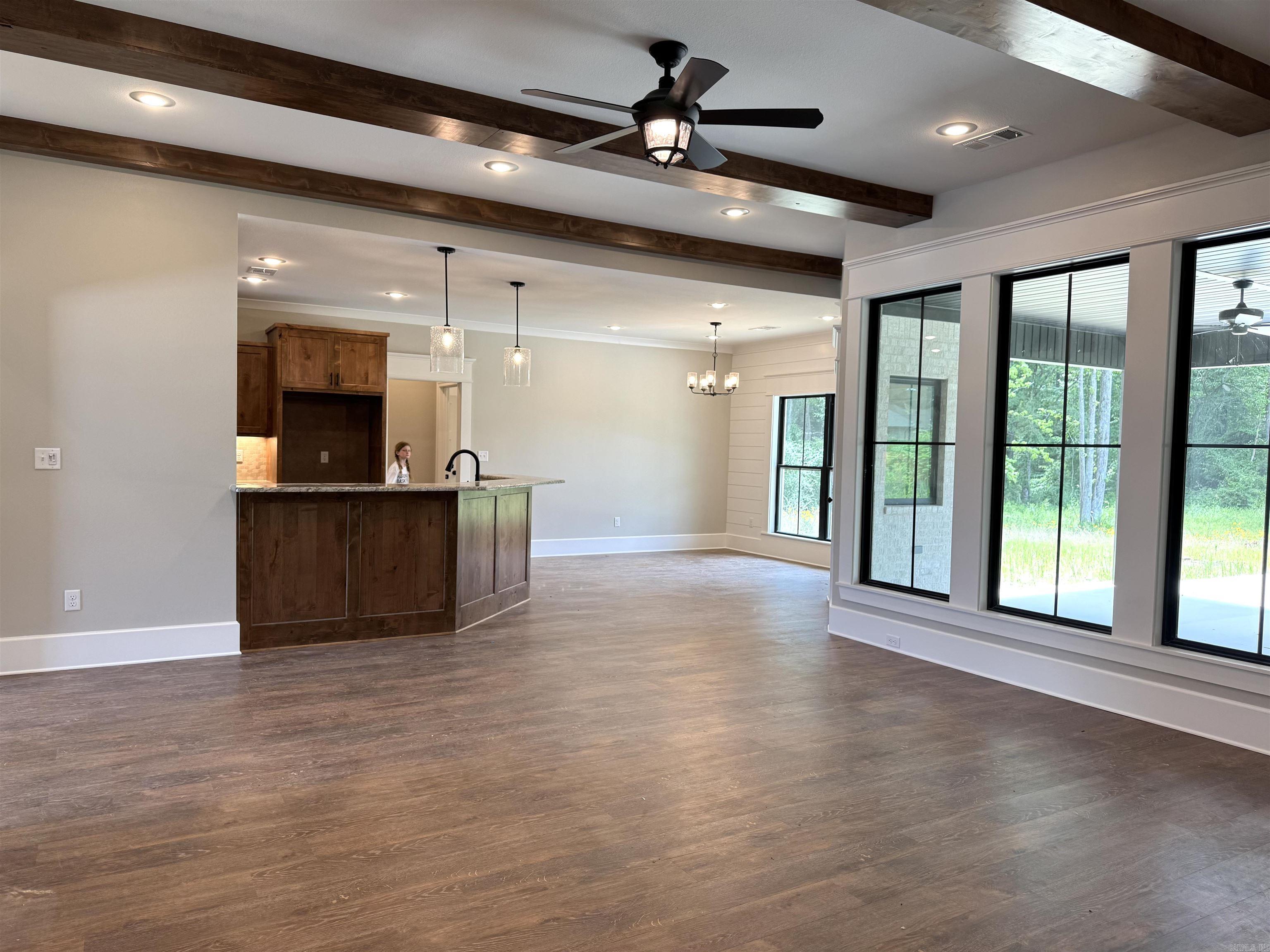 SADDLEBROOK EST - Residential