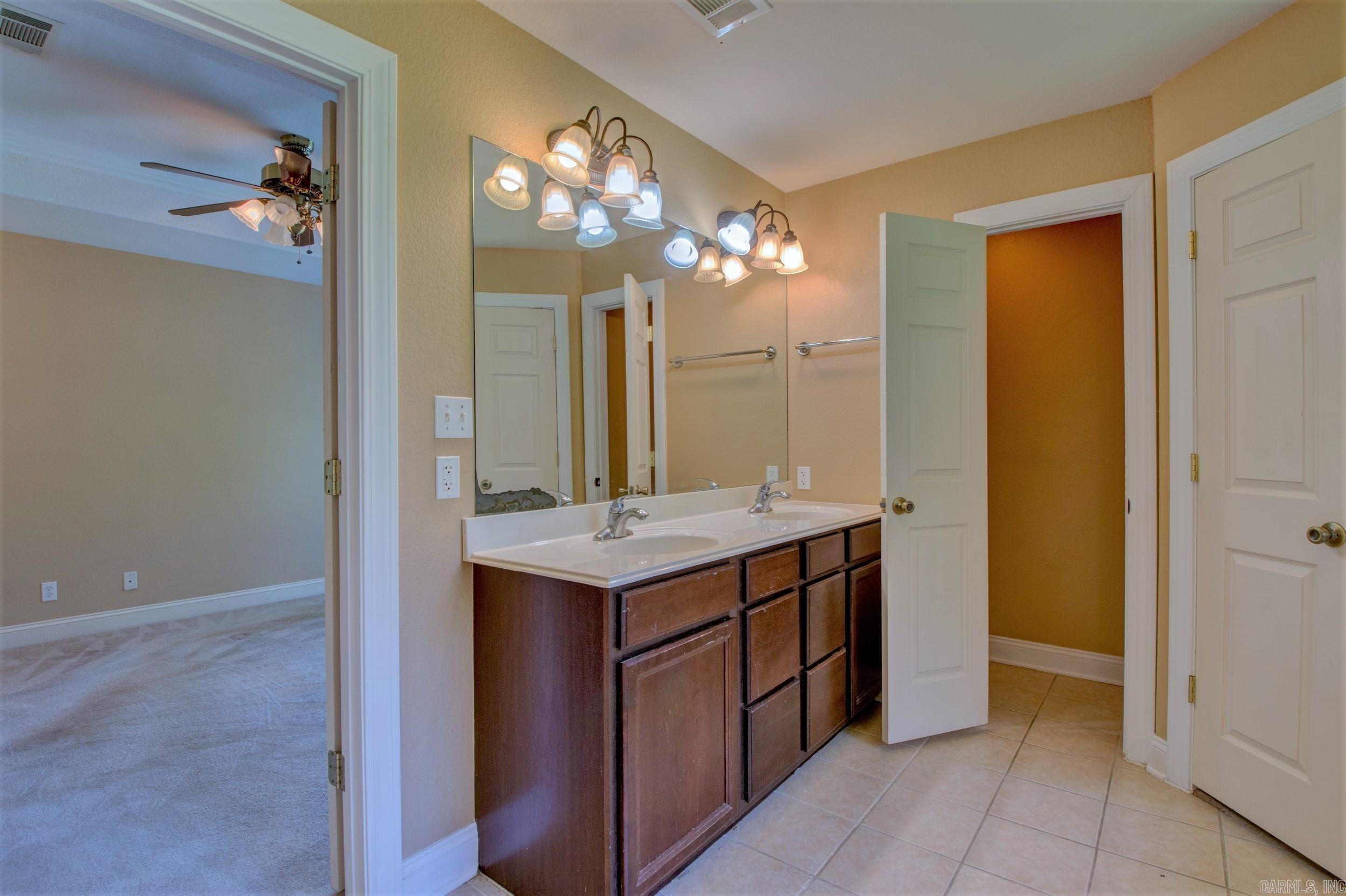 SILVER LEAF - Residential