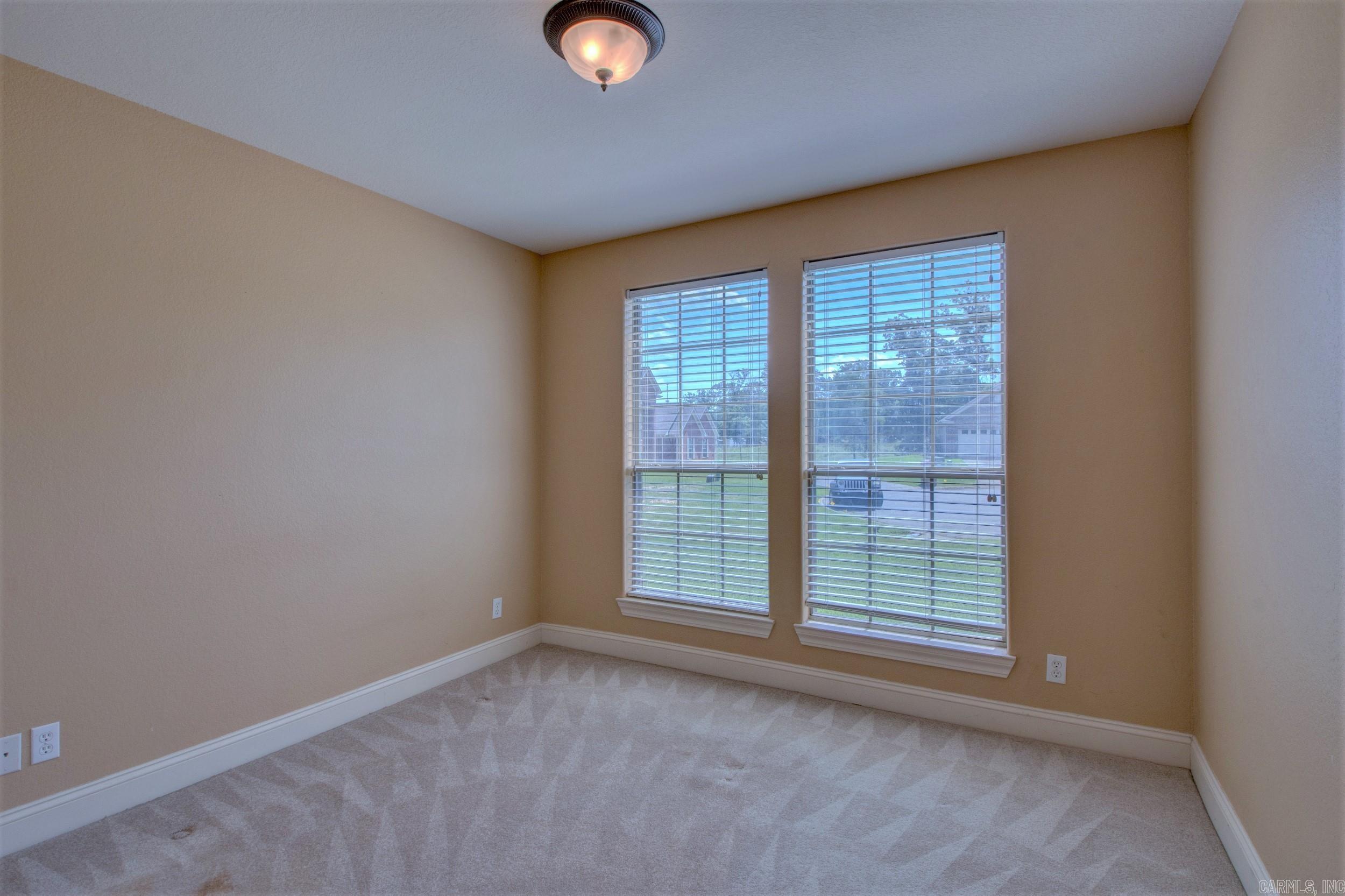 SILVER LEAF - Residential