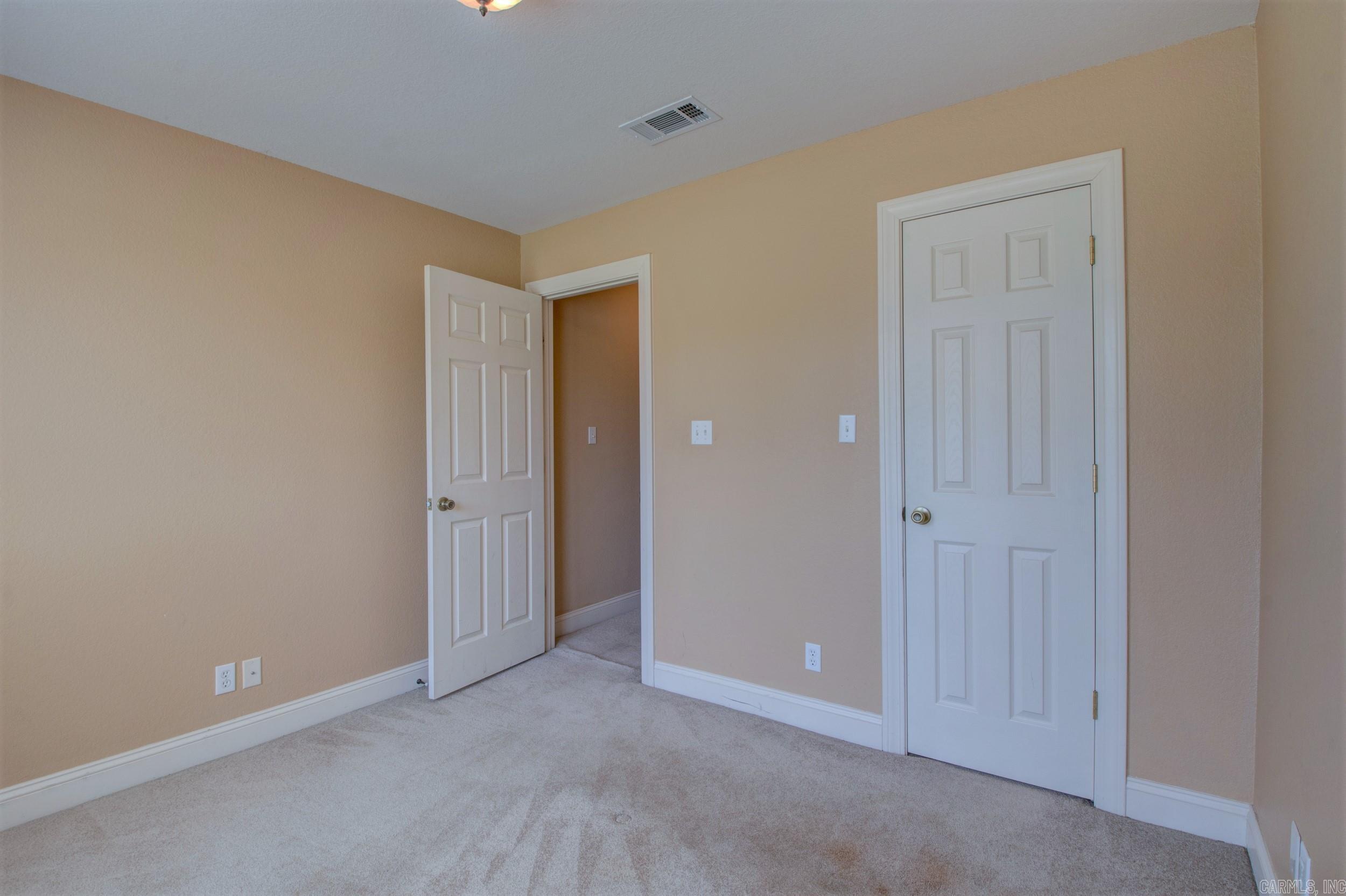 SILVER LEAF - Residential