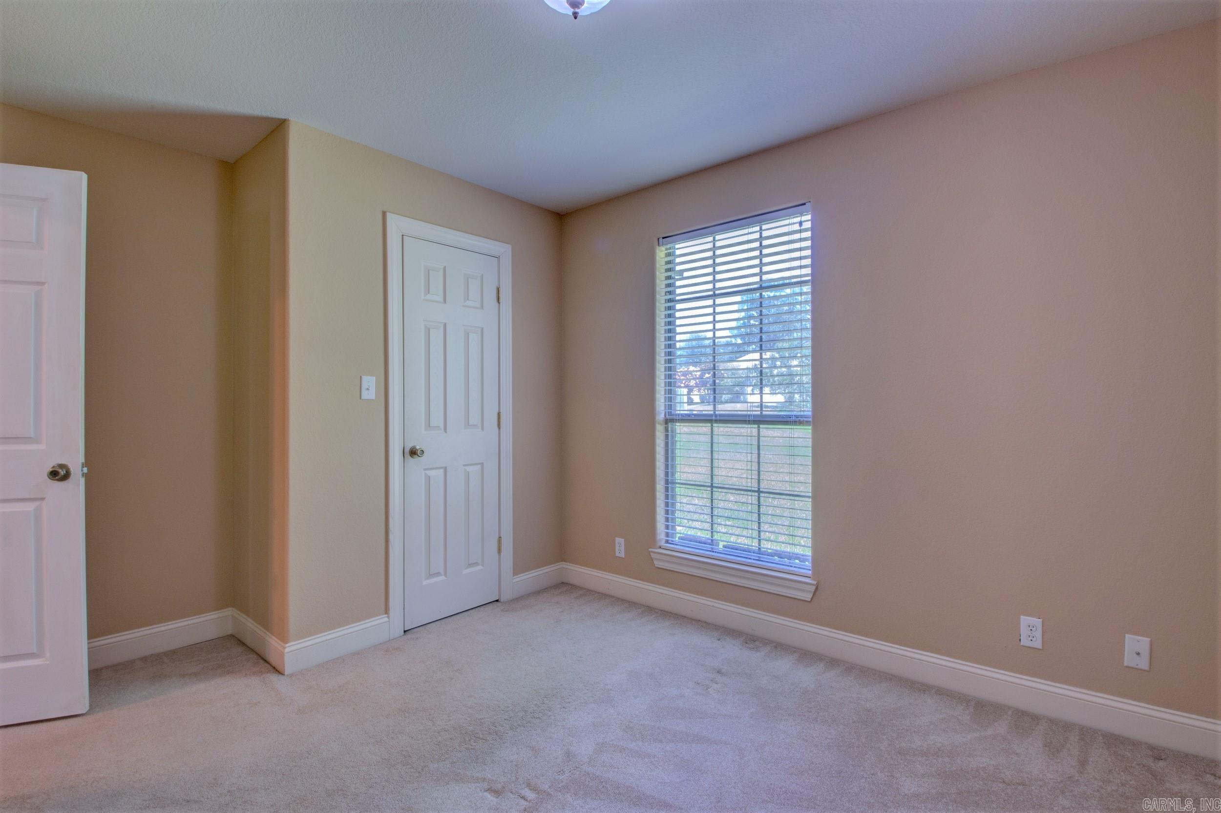 SILVER LEAF - Residential