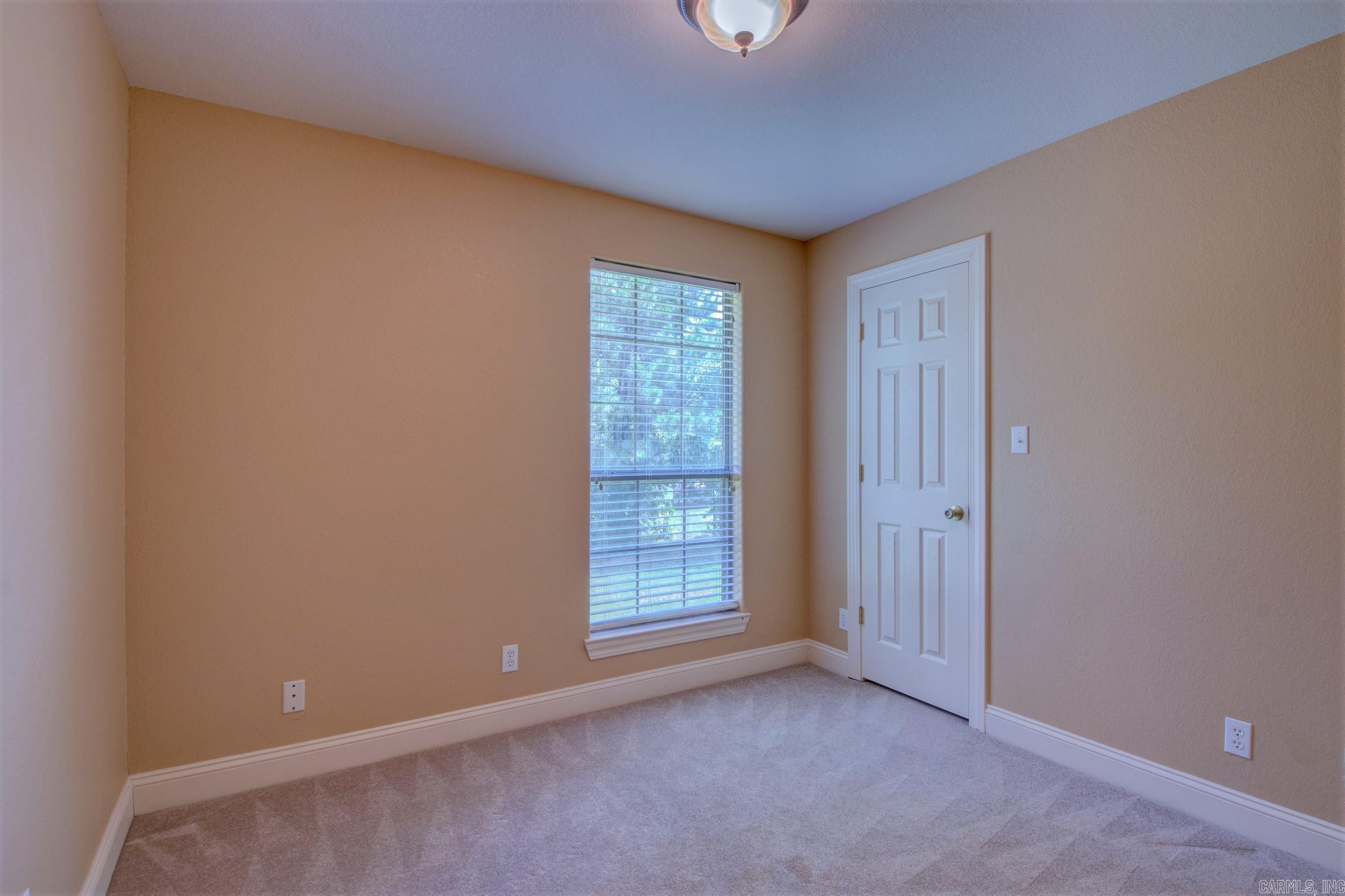 SILVER LEAF - Residential