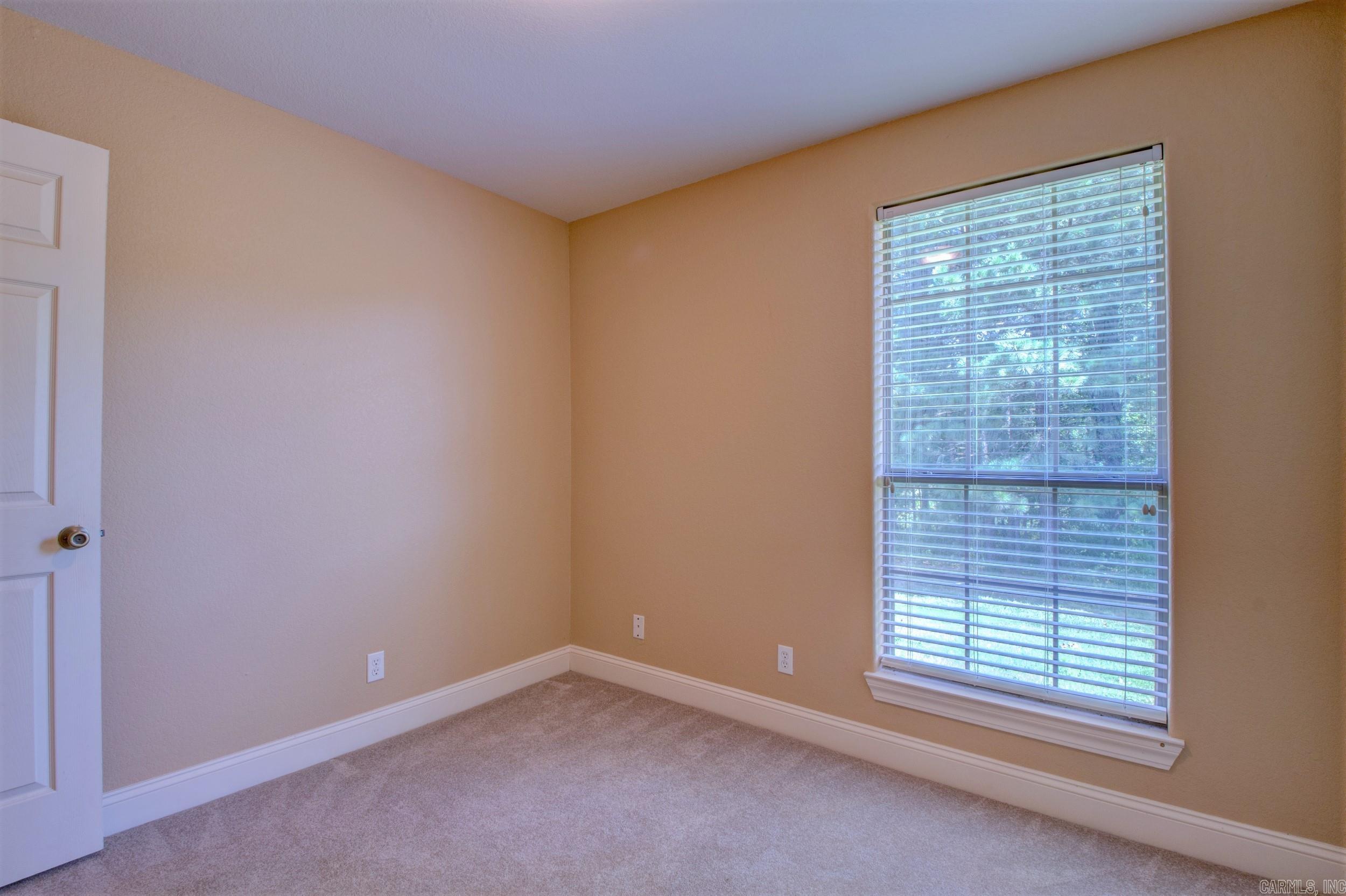 SILVER LEAF - Residential