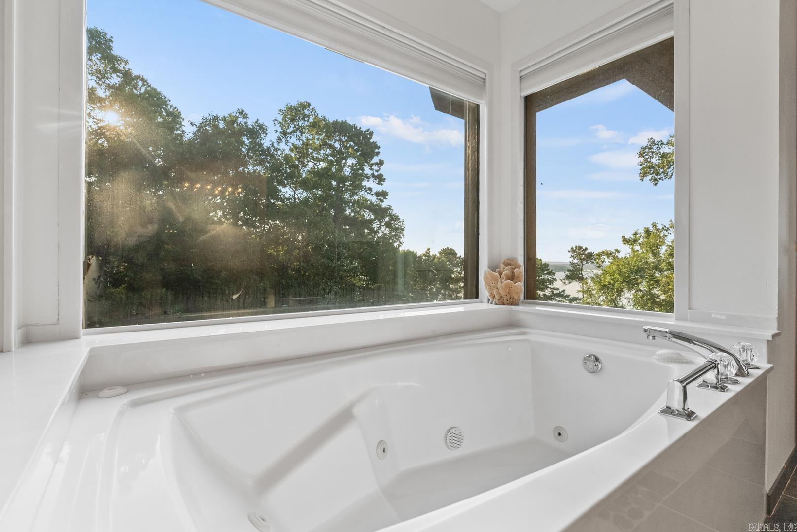 Diamond Bluff Lakefront - Residential