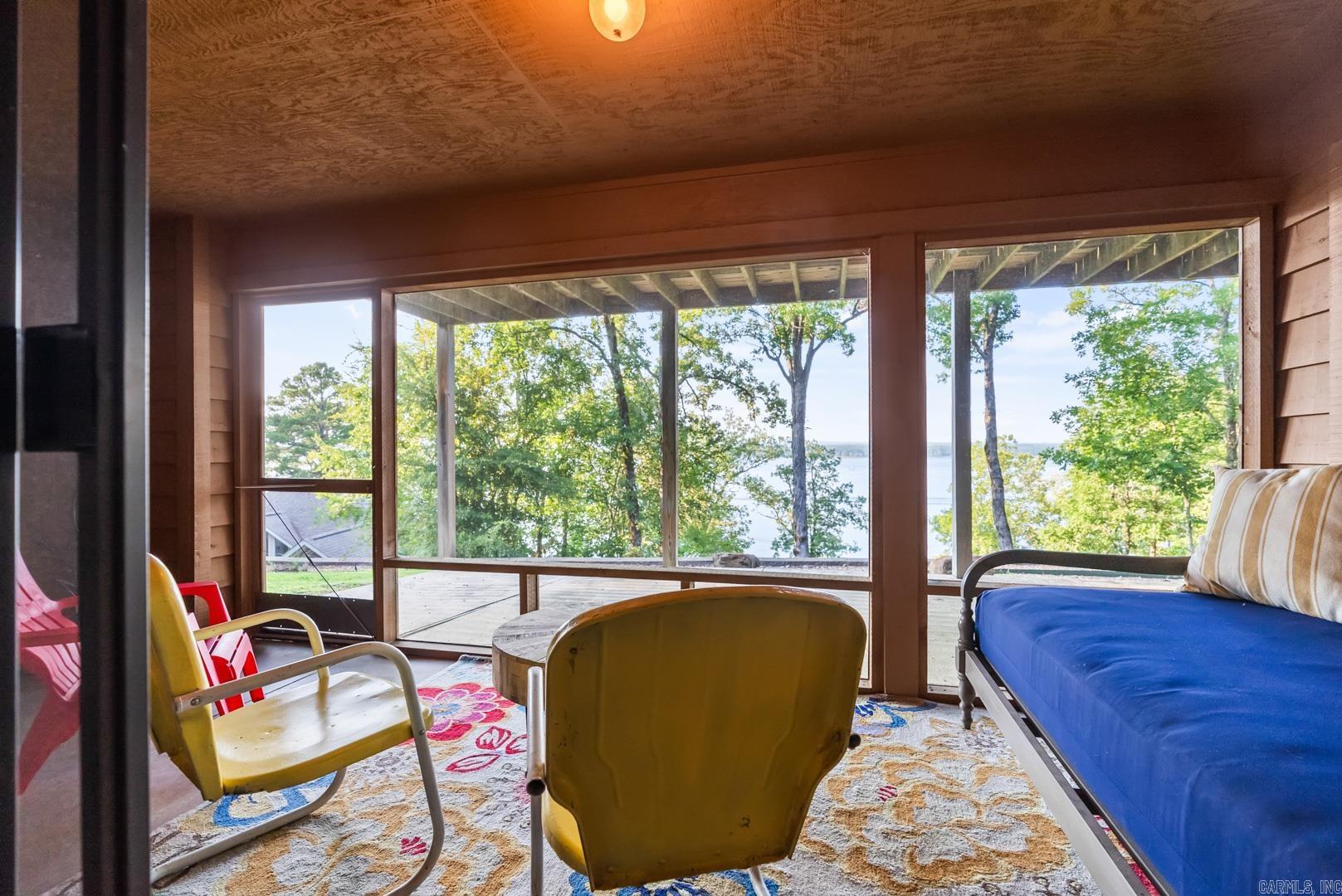 Diamond Bluff Lakefront - Residential