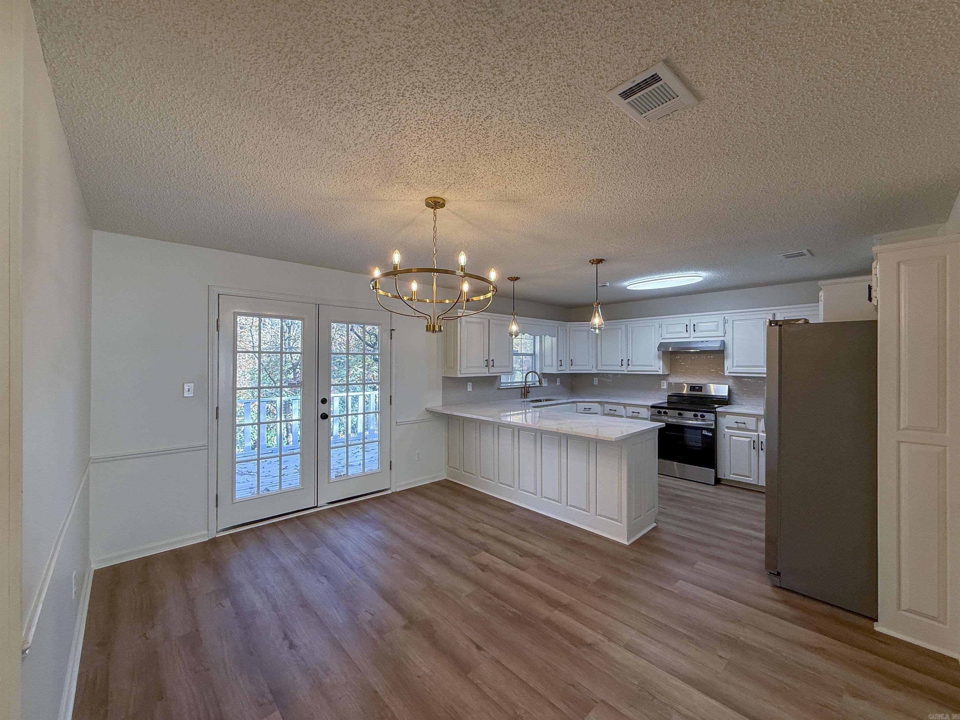 SANDPIPER WEST - Residential