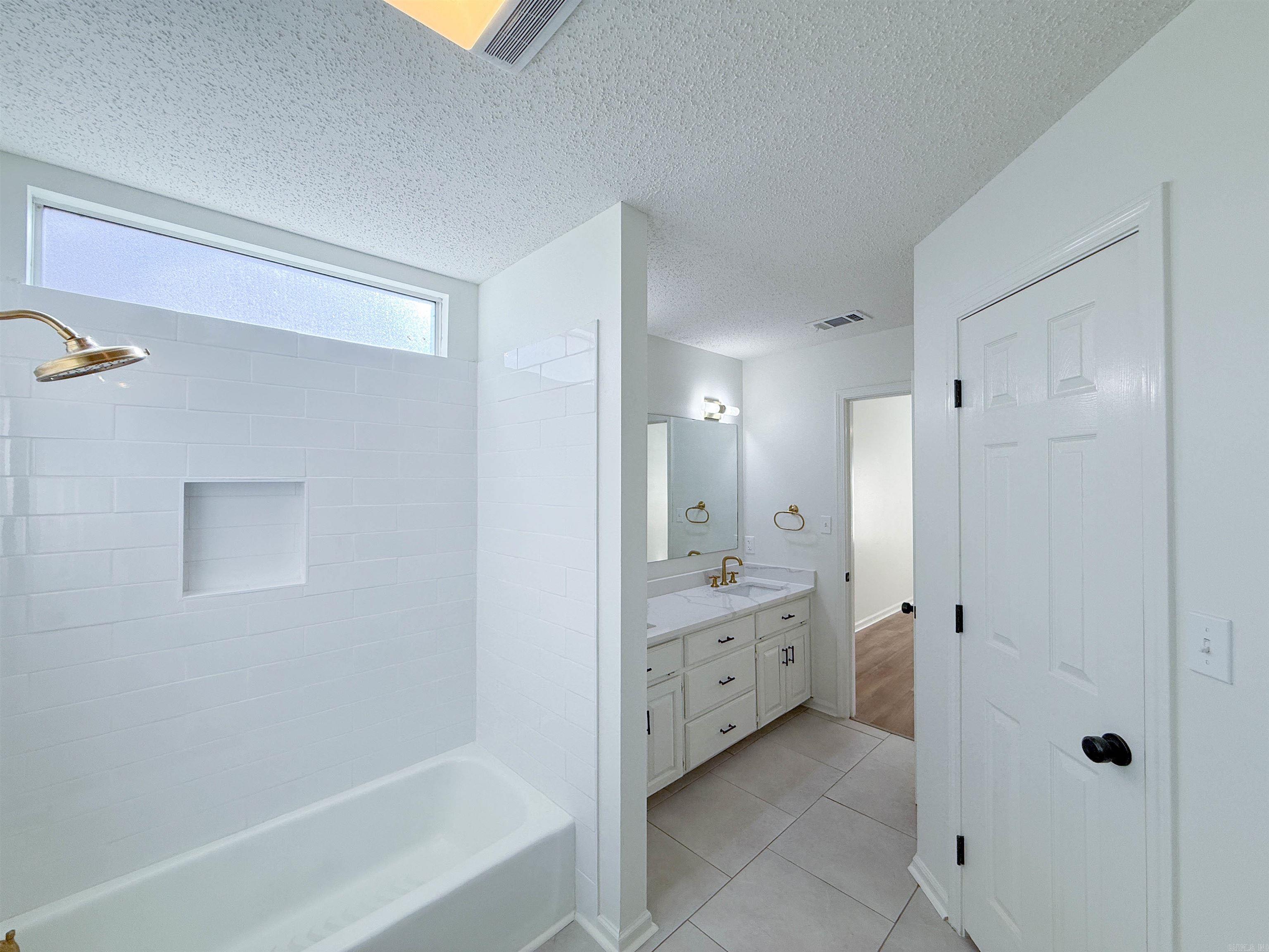 SANDPIPER WEST - Residential