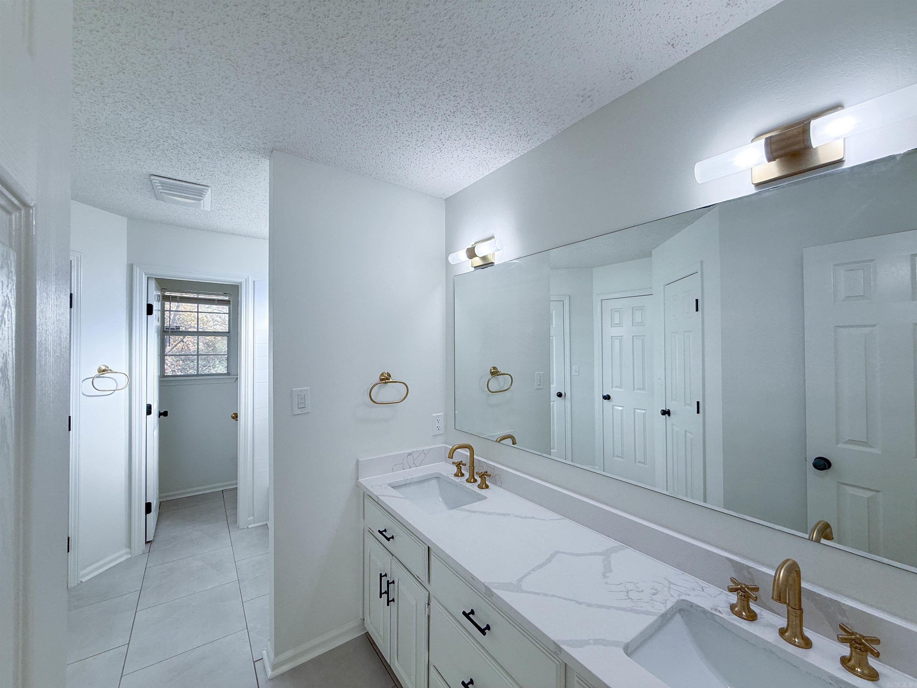 SANDPIPER WEST - Residential