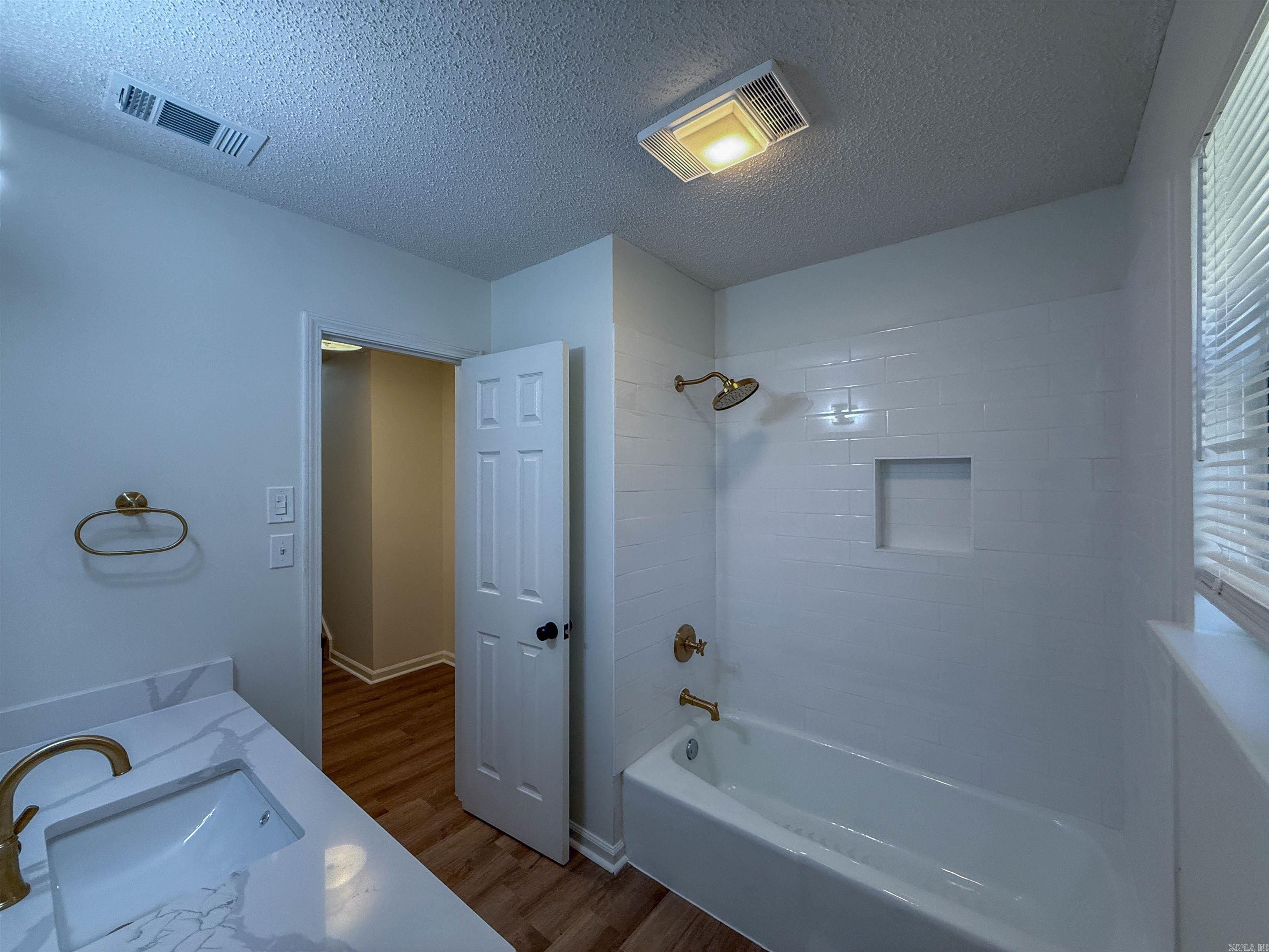 SANDPIPER WEST - Residential