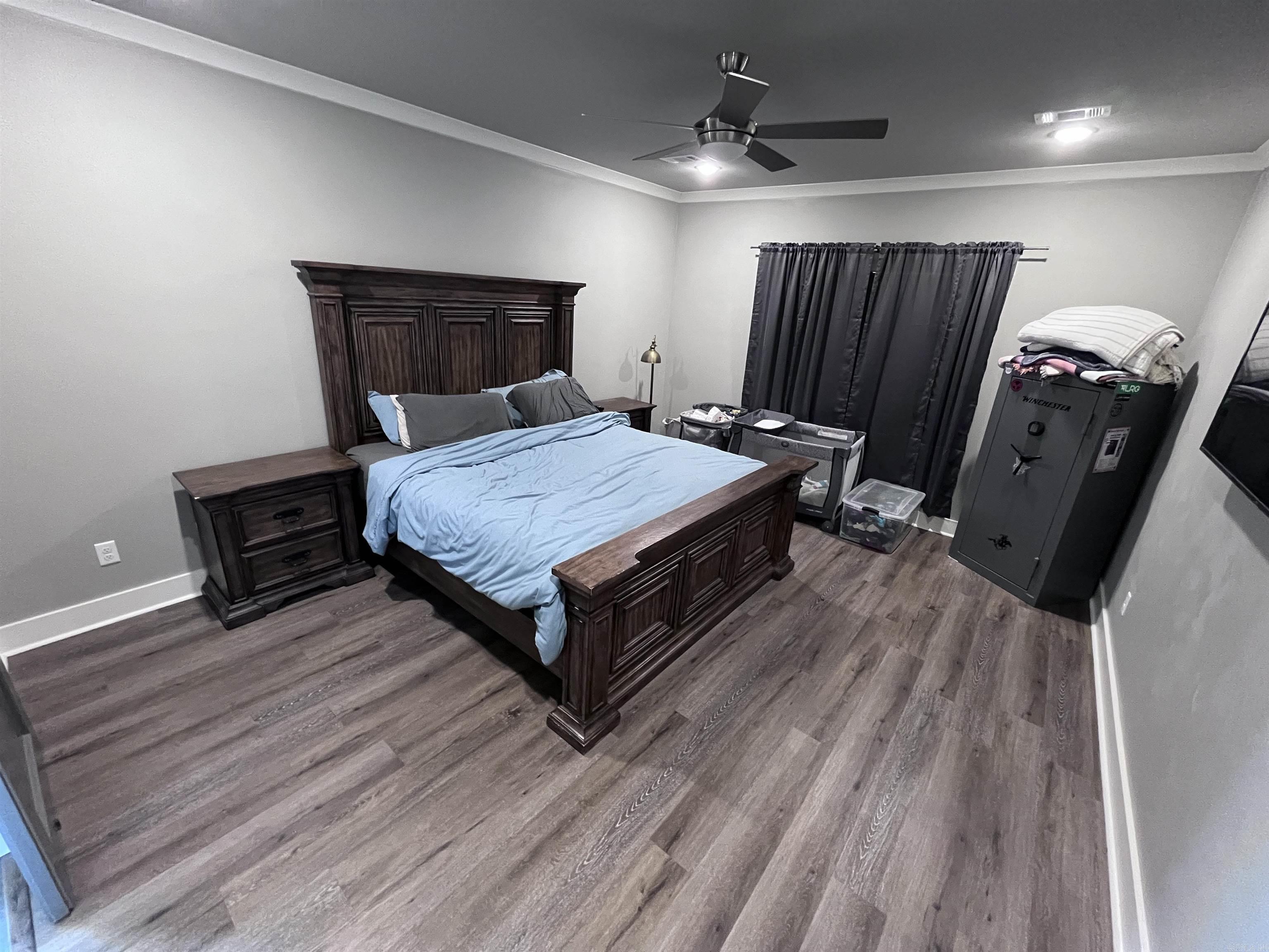 MOUNT TABOR ESTATES - Residential Lease