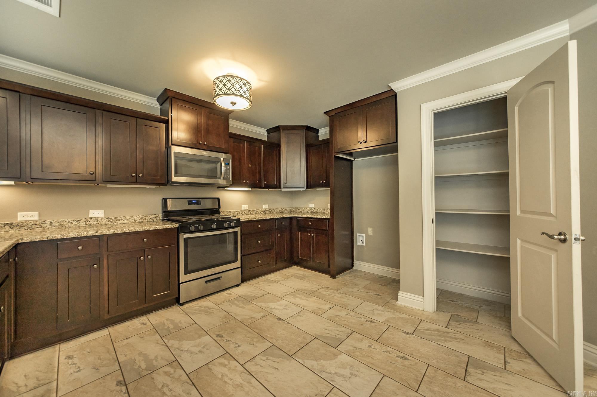 MILLERS GLENN - Residential