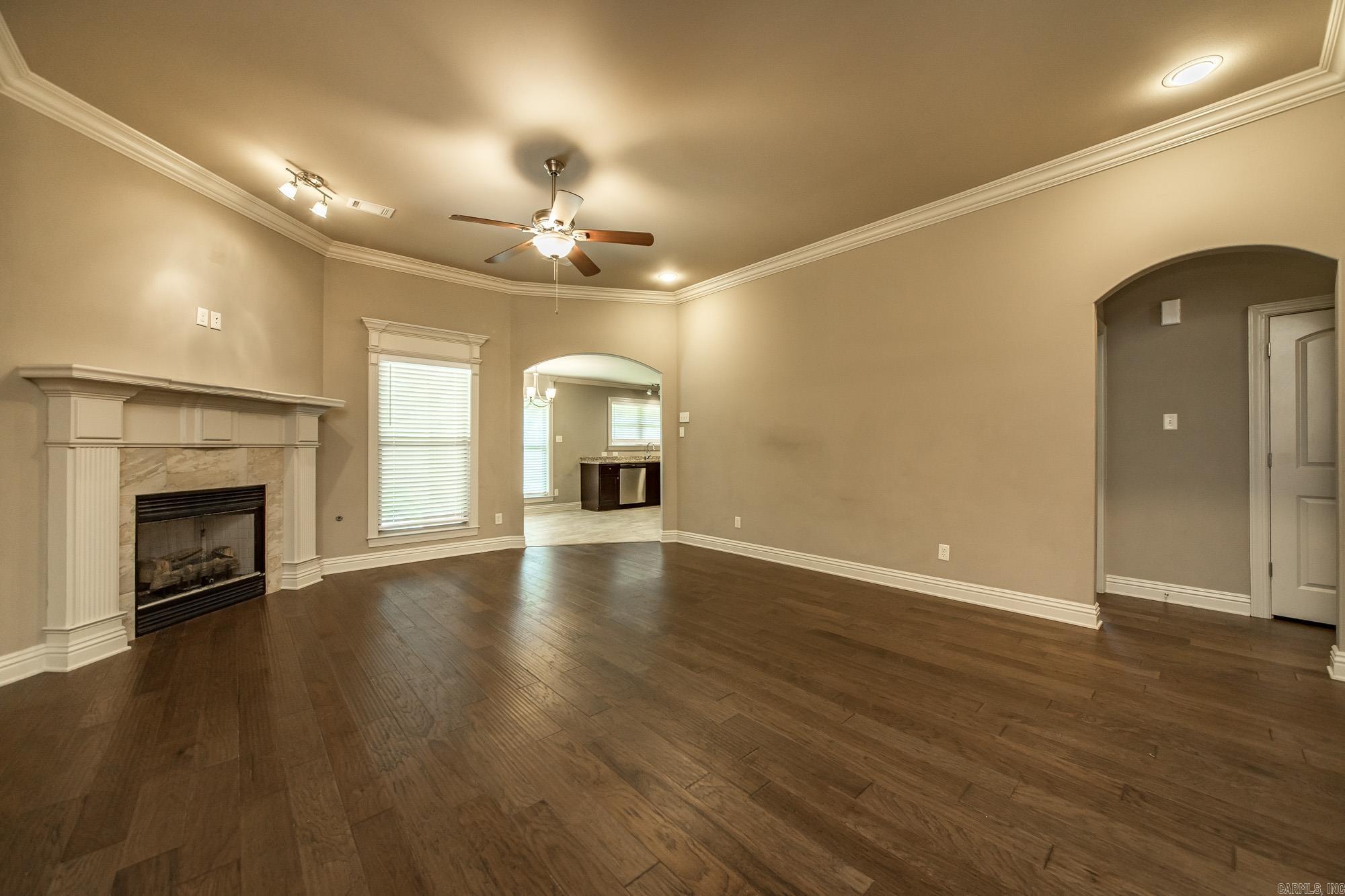 MILLERS GLENN - Residential