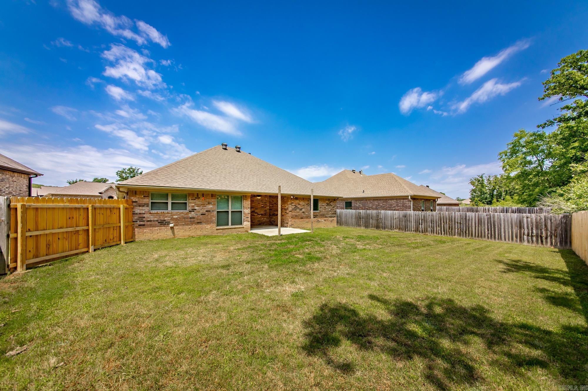 MILLERS GLENN - Residential