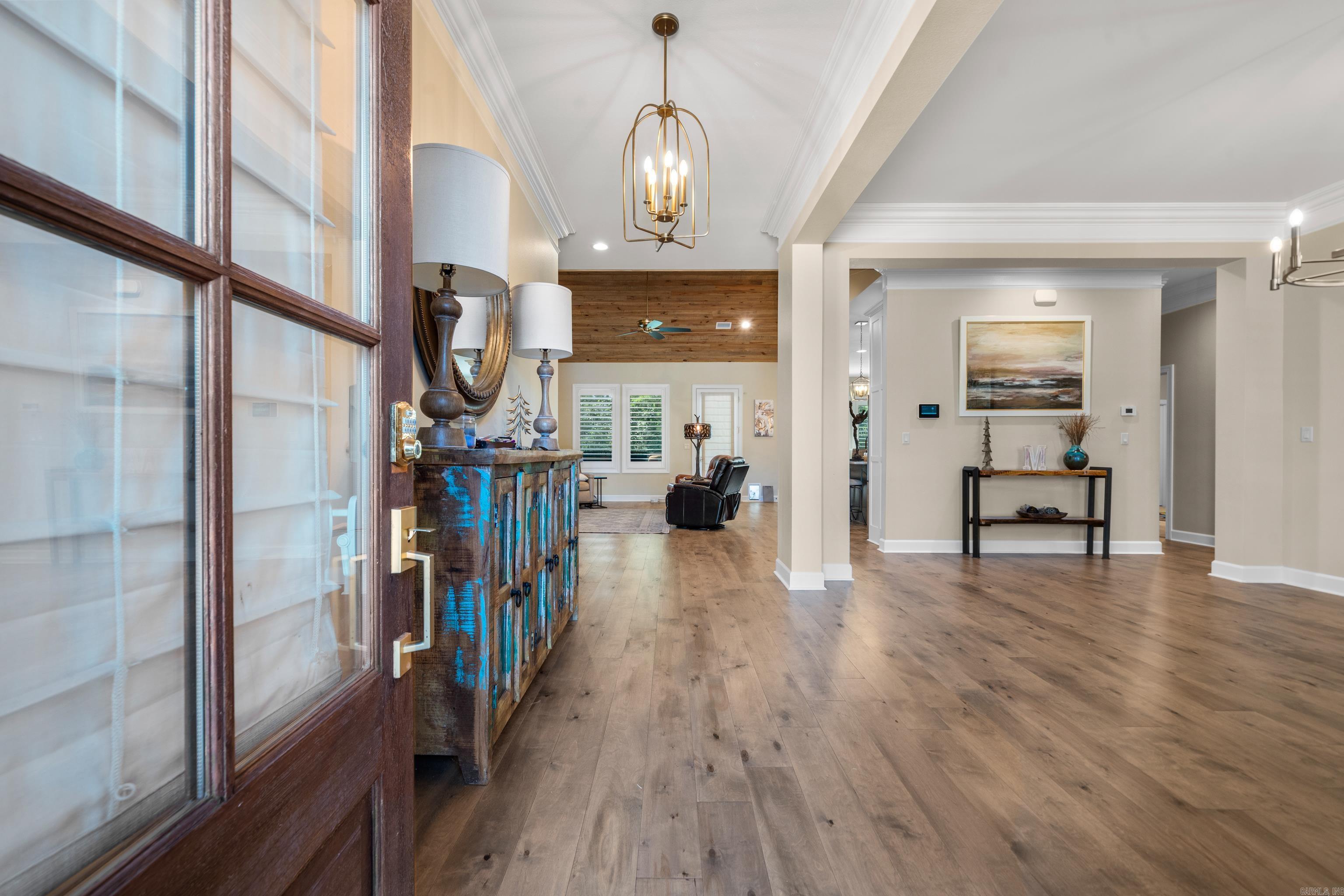 ARLINGTON PARK - Residential