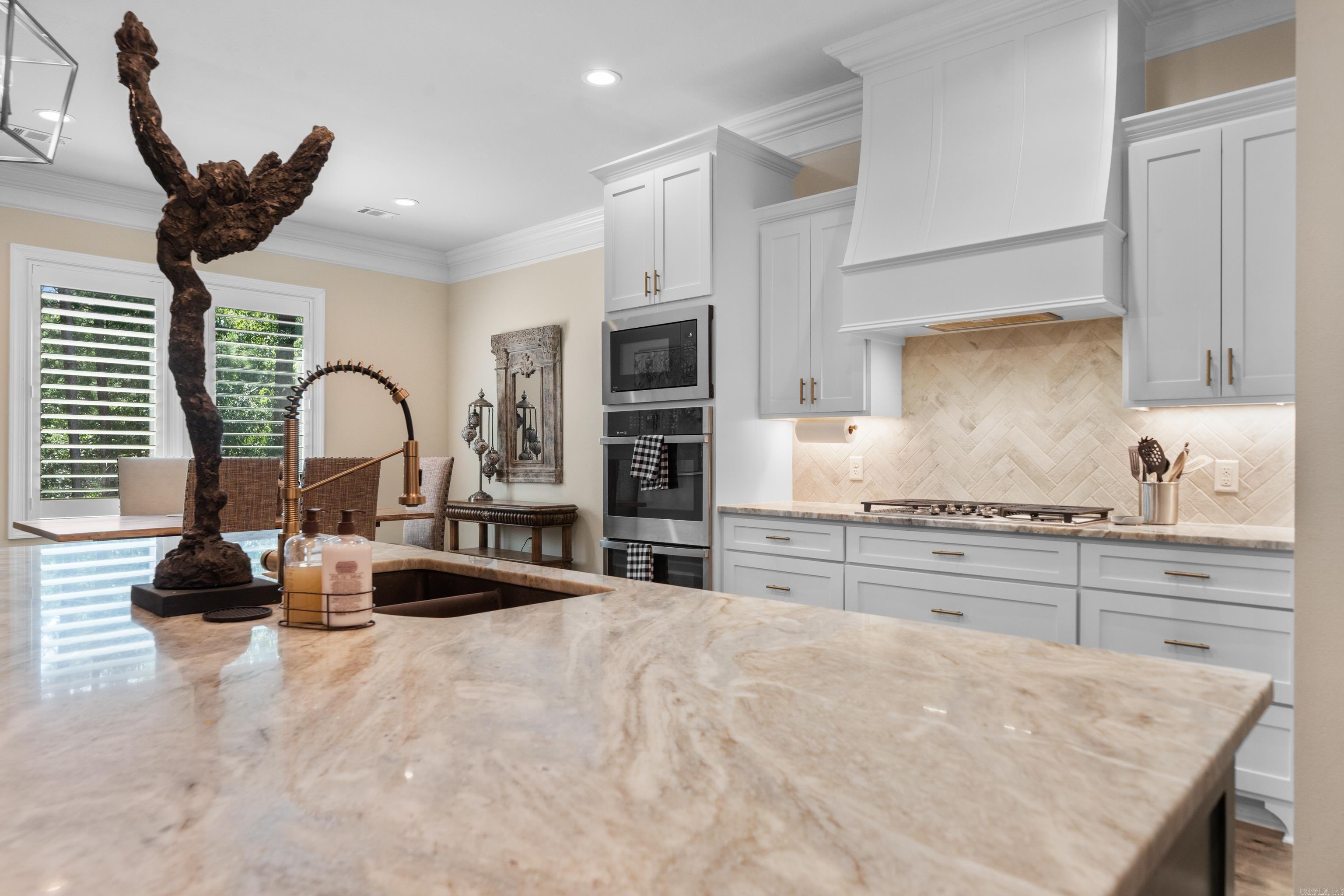 ARLINGTON PARK - Residential