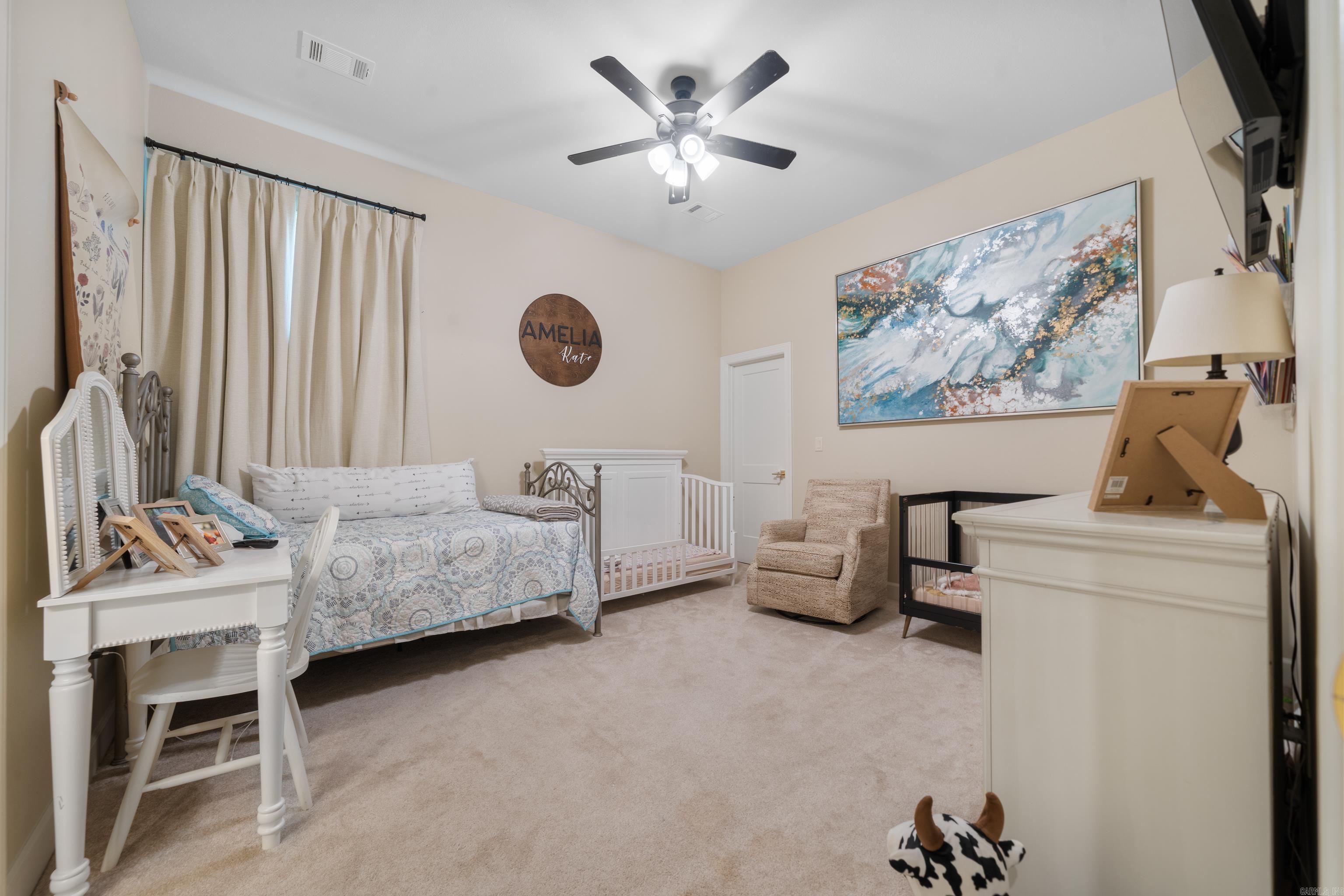 ARLINGTON PARK - Residential